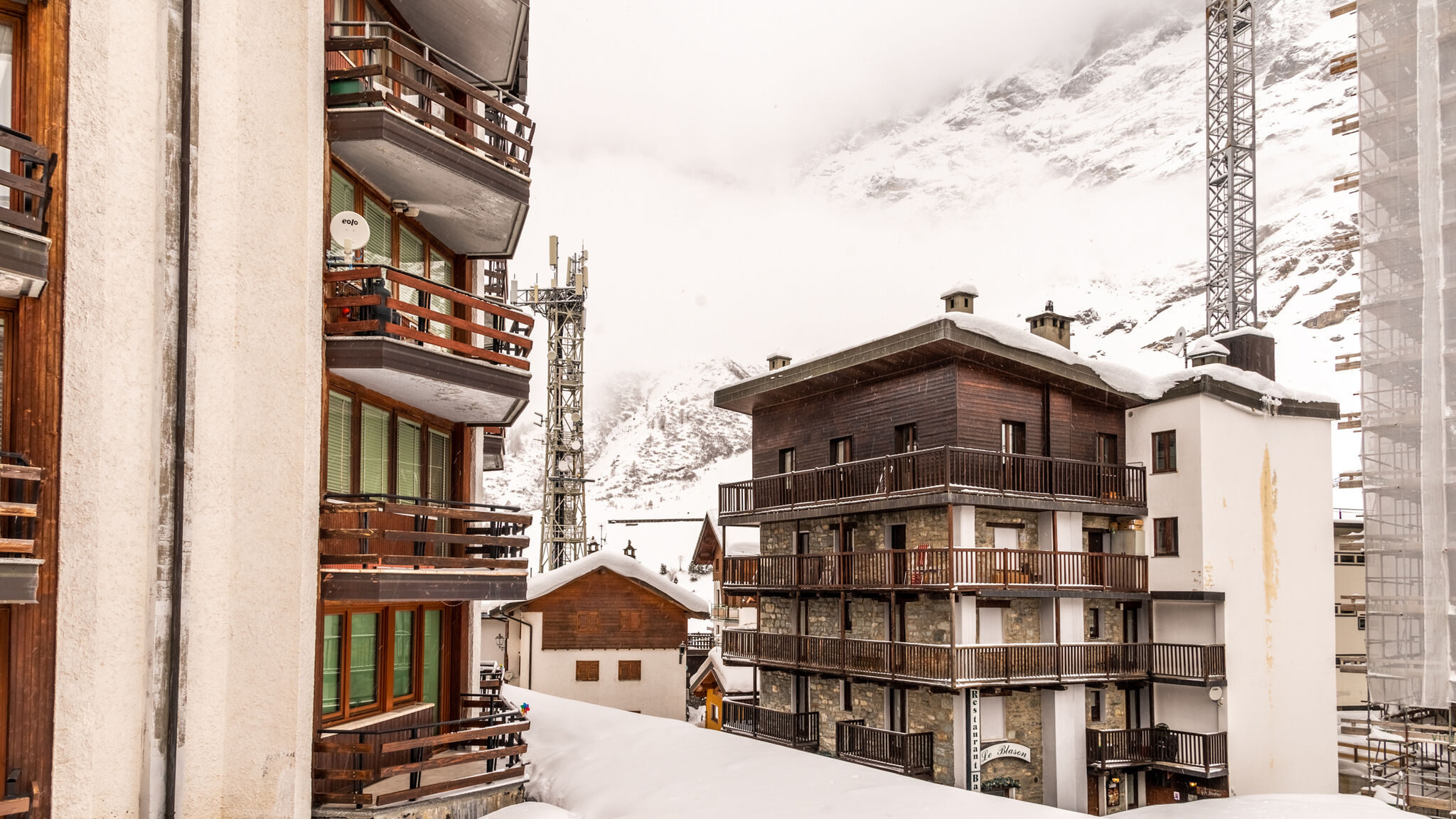 Italianway Valtournenche La Derby - Central Apartment with balcony