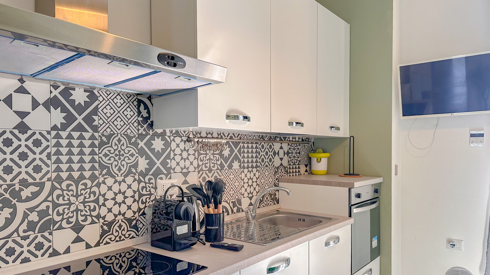 Italianway Milano Flatsharing - Gioia Beige Retreat – 3 Bedrooms