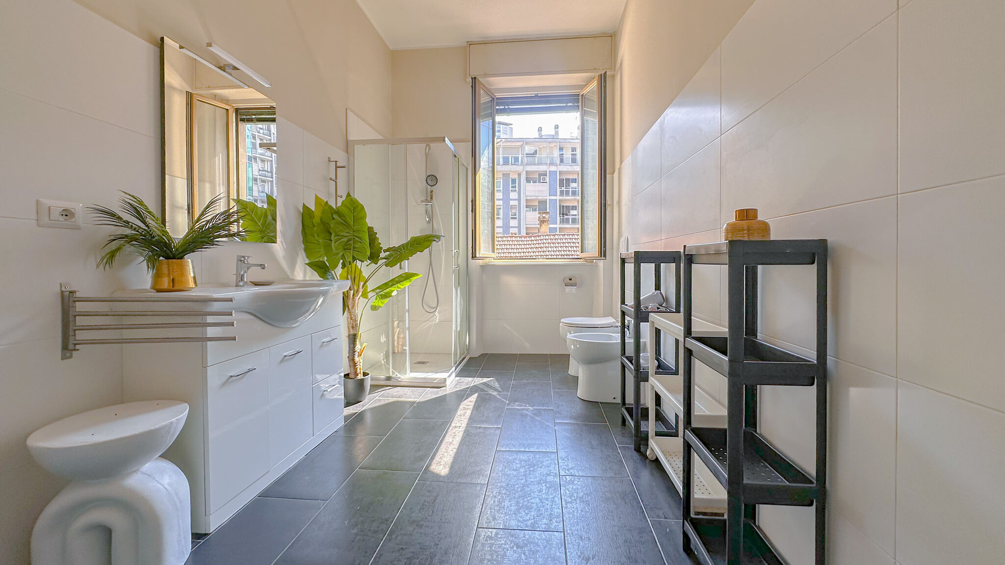 Italianway Milano Flatsharing - Gioia Beige Retreat – 3 Bedrooms