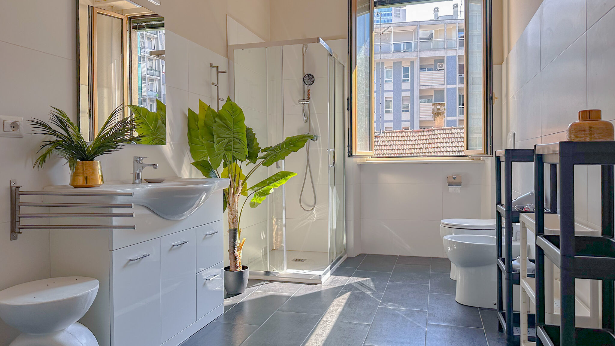 Italianway Milano Flatsharing - Gioia Beige Retreat – 3 Bedrooms