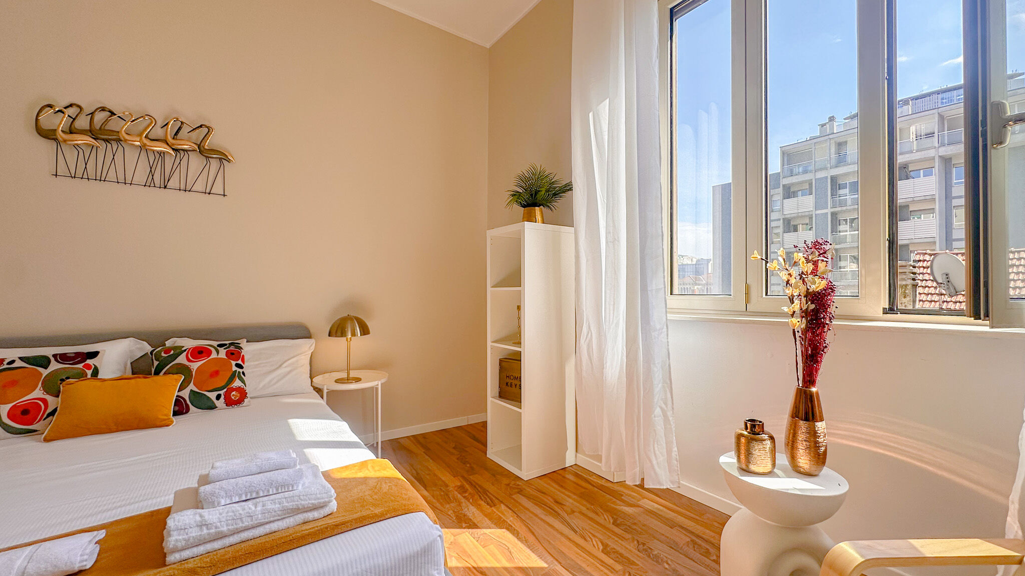 Italianway Milano Flatsharing - Gioia Beige Retreat – 3 Bedrooms