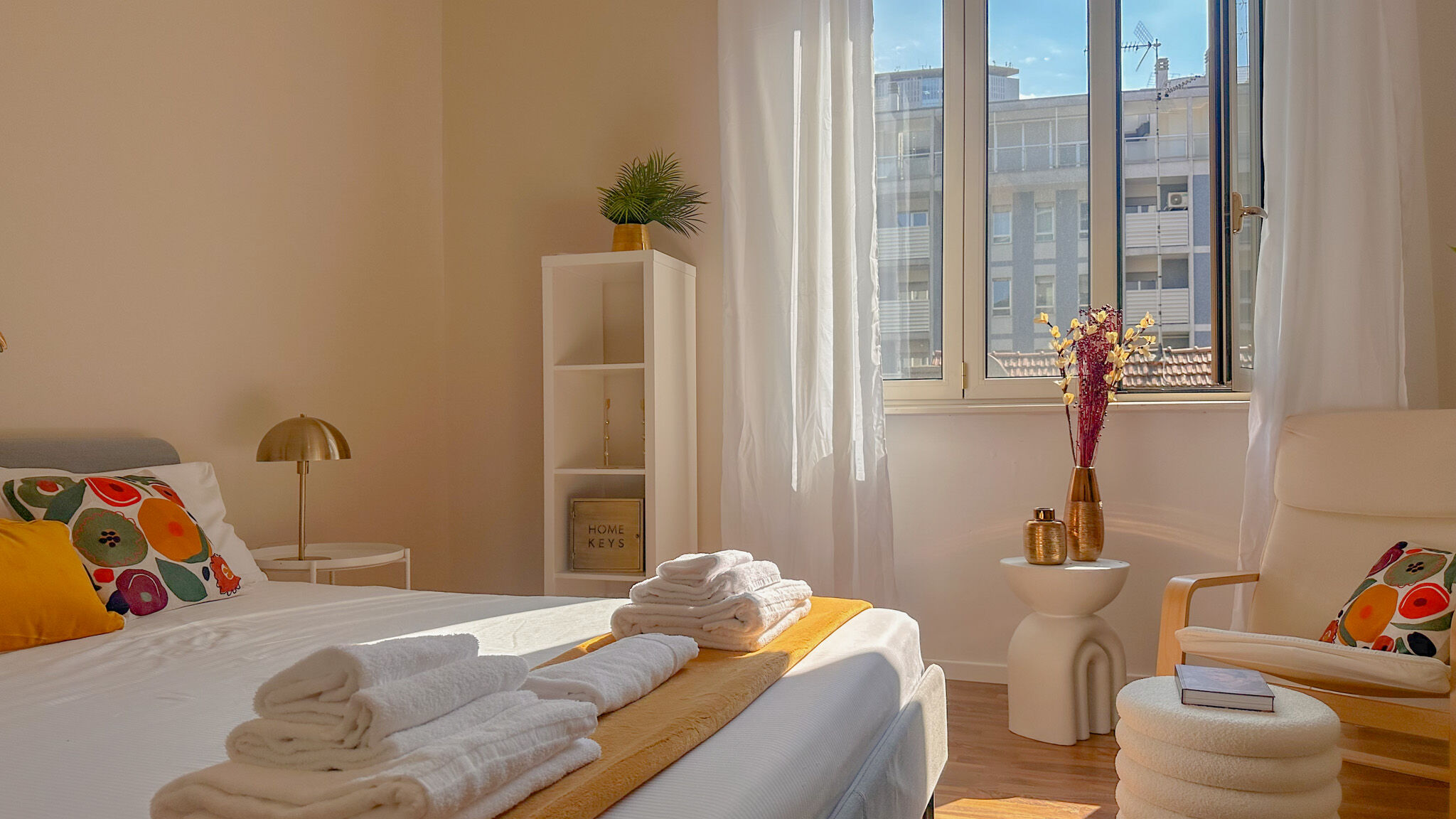 Italianway Milano Flatsharing - Gioia Beige Retreat – 3 Bedrooms