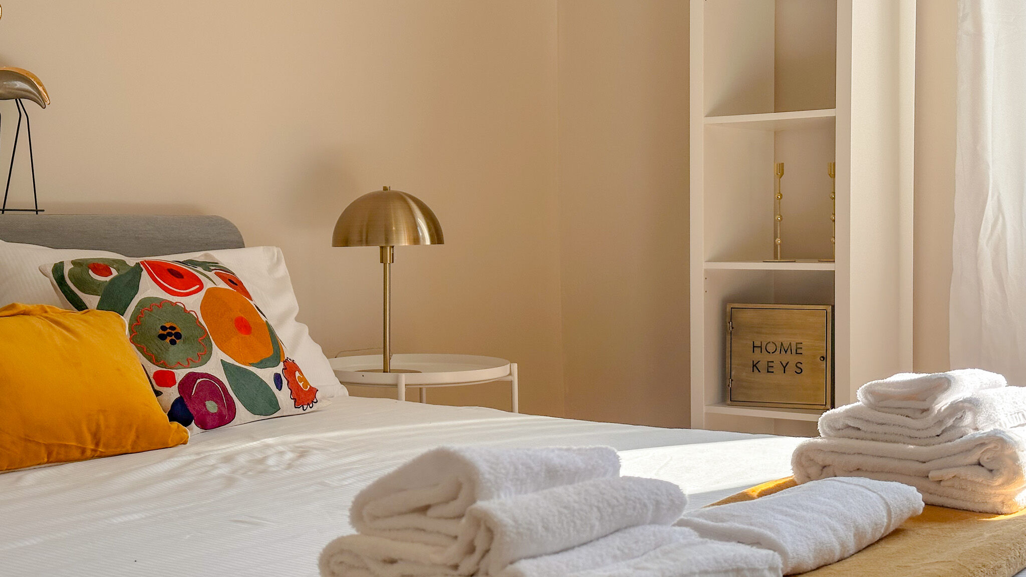 Italianway Milano Flatsharing - Gioia Beige Retreat – 3 Bedrooms