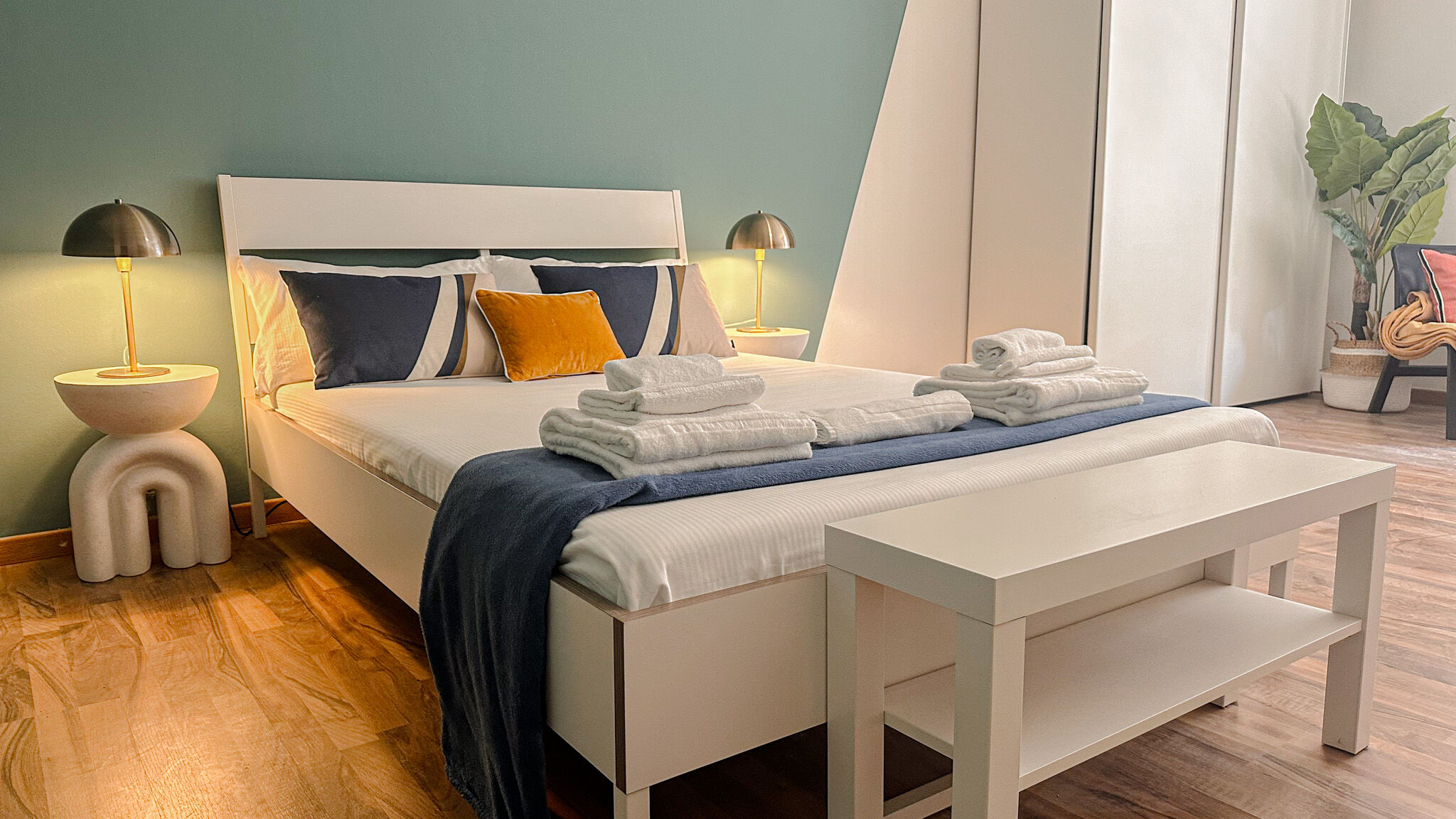 Italianway Milano Flatsharing - Campanini Blue suite - 3 bedroom