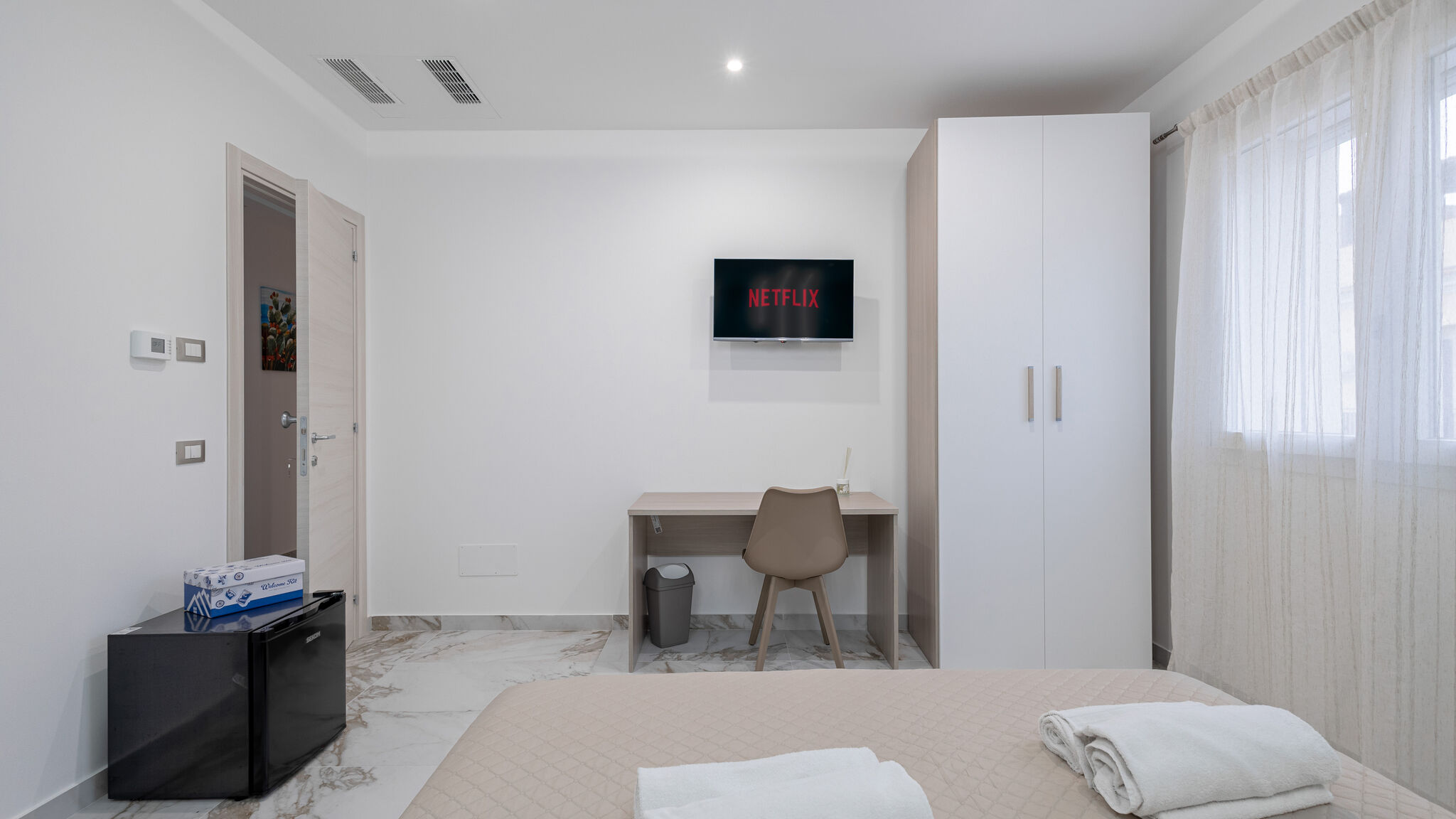 Italianway Terrasini Sea center Sicily Triple 2 Primo Piano