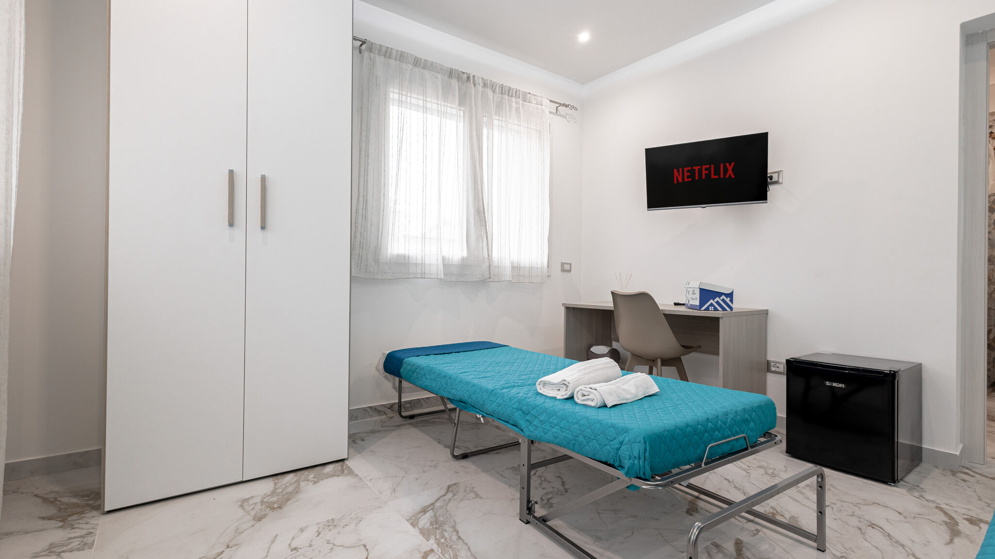 Italianway Terrasini Sea center Sicily Triple Primo Piano