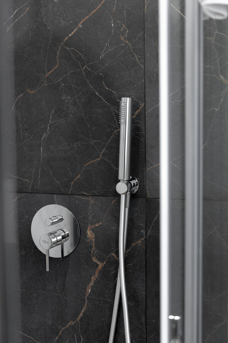 Italianway Terrasini Sea center Sicily Matrimonial Primo piano