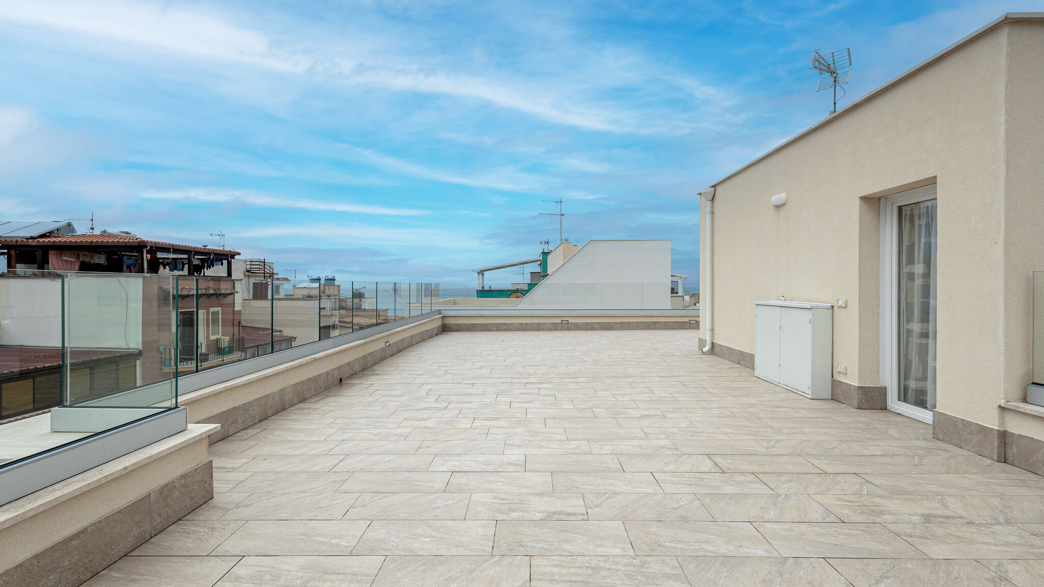 Italianway Terrasini Sea center Sicily Matrimonial Primo piano