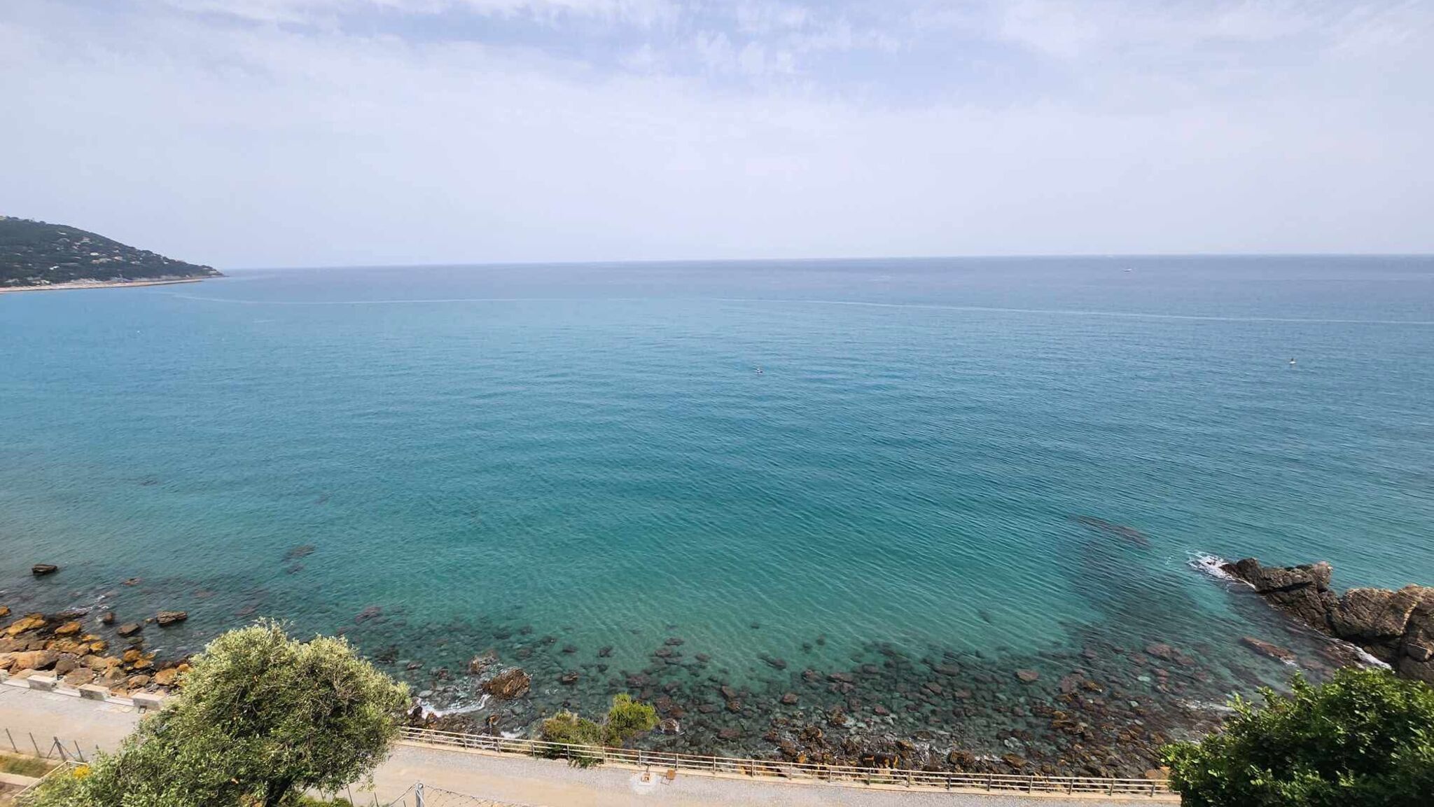 Italianway Andora Elegante vista mare con posto auto privato