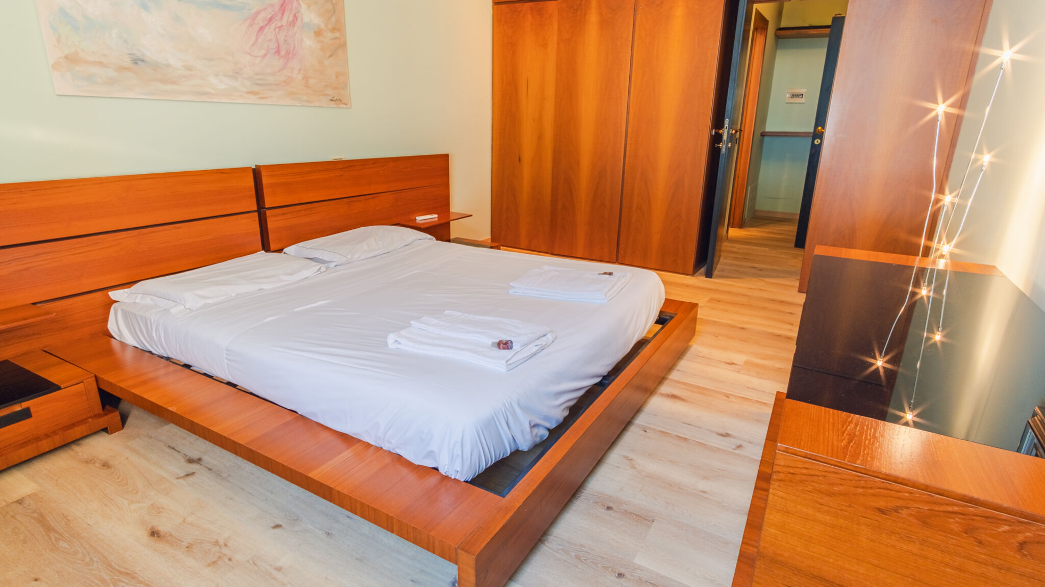 Italianway Desenzano del Garda Romantic Coast View