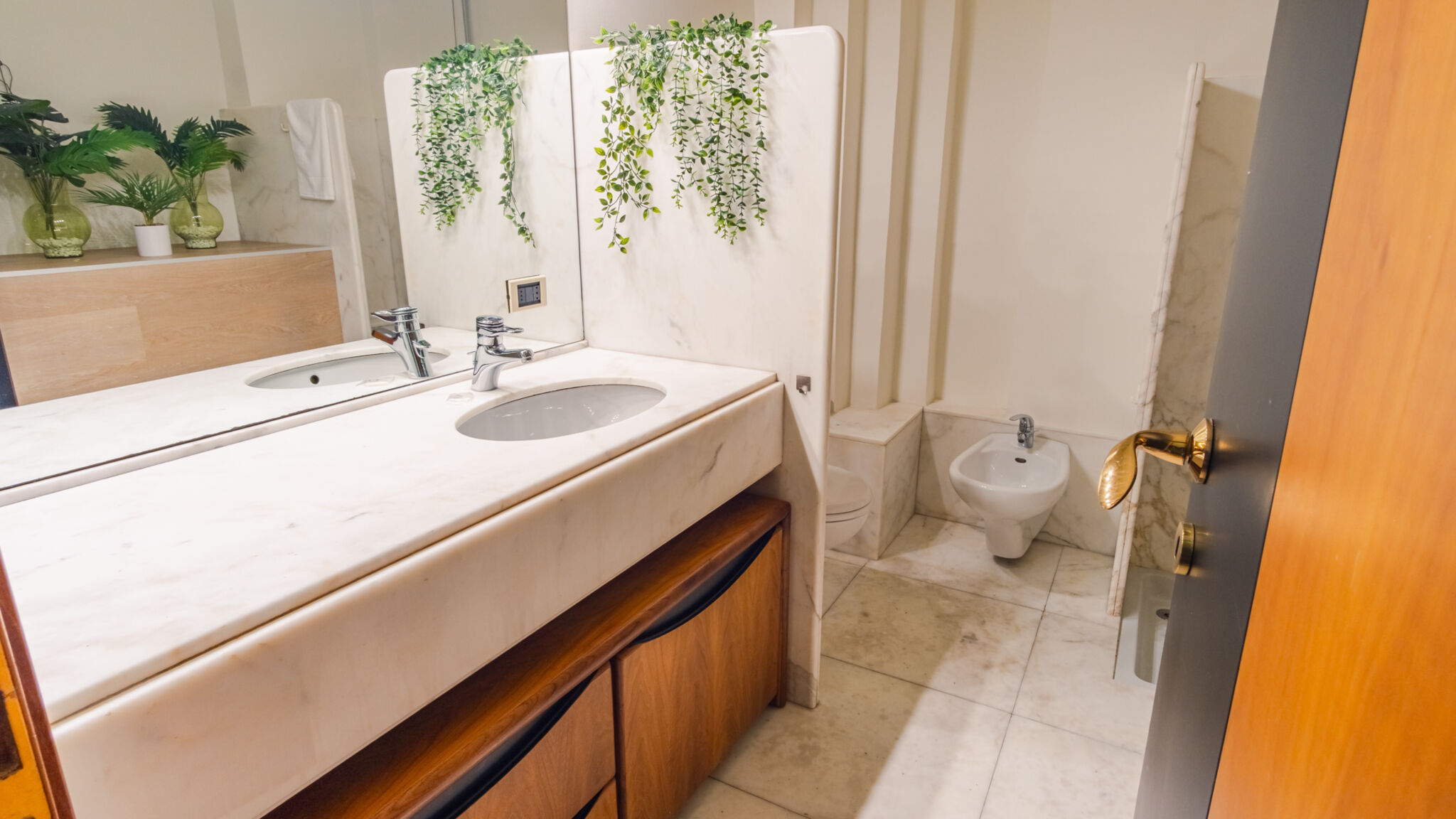 Italianway Desenzano del Garda Romantic Coast View