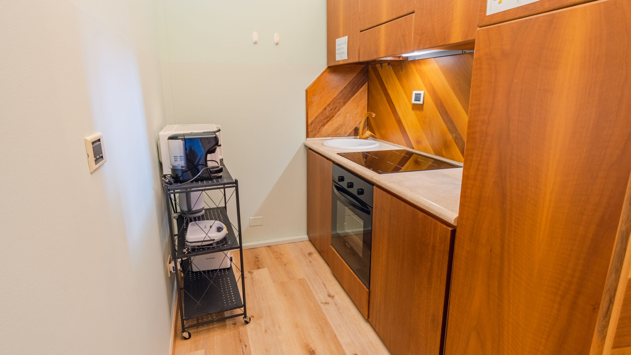 Italianway Desenzano del Garda Romantic Coast View