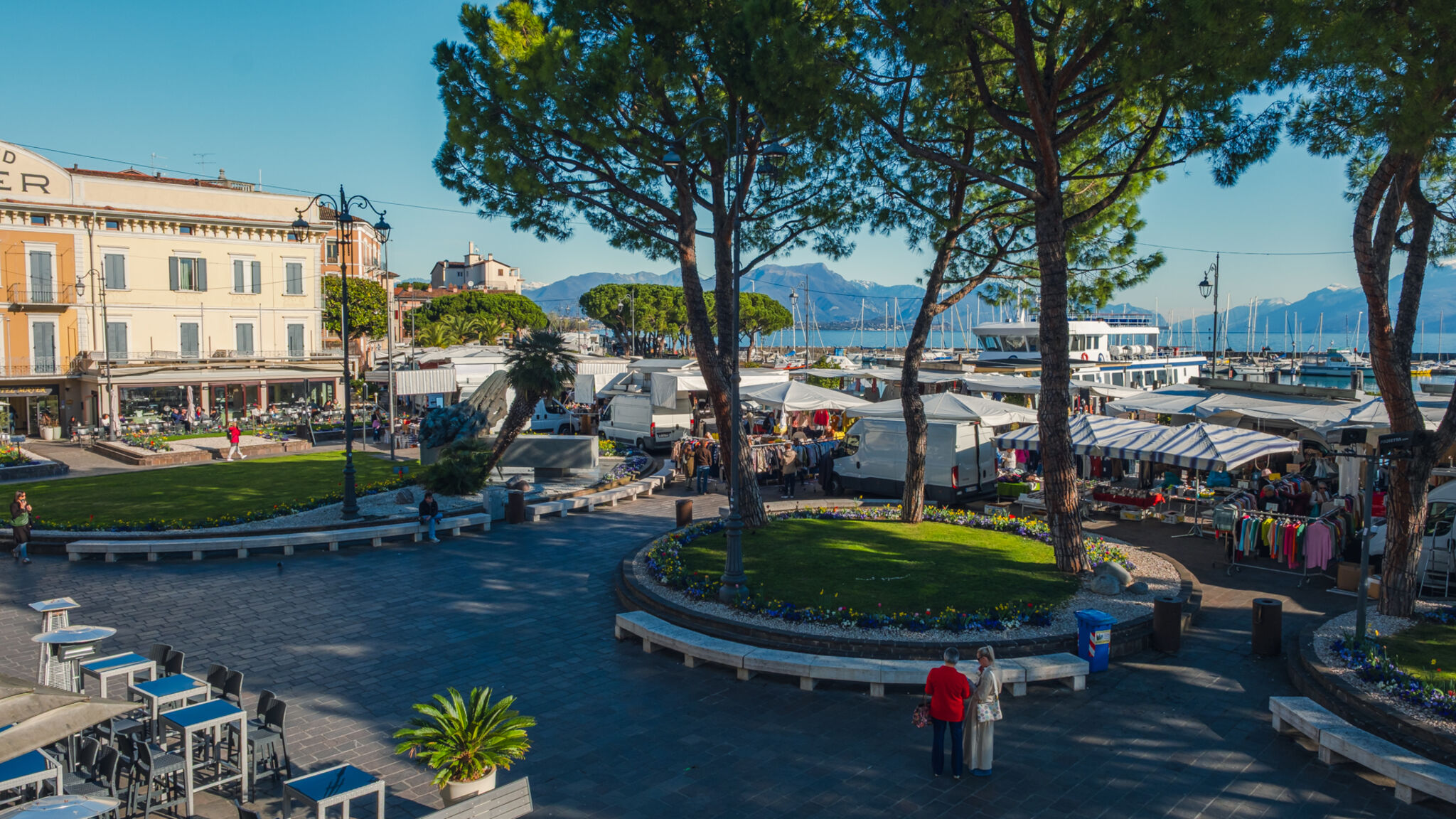 Italianway Desenzano del Garda Romantic Coast View