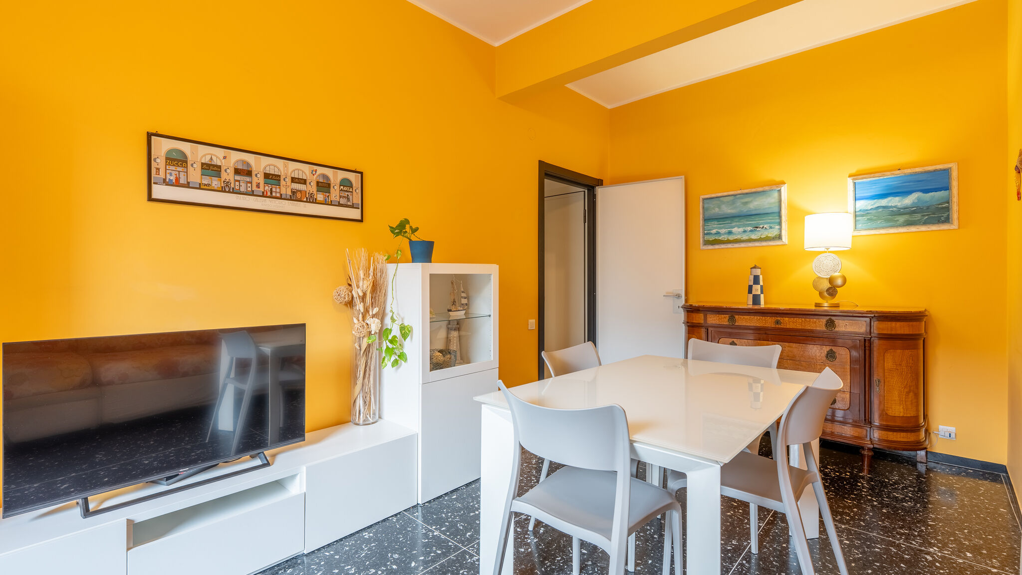 Italianway Spotorno La Stella Marina - 150 metri dal Mare con Box auto