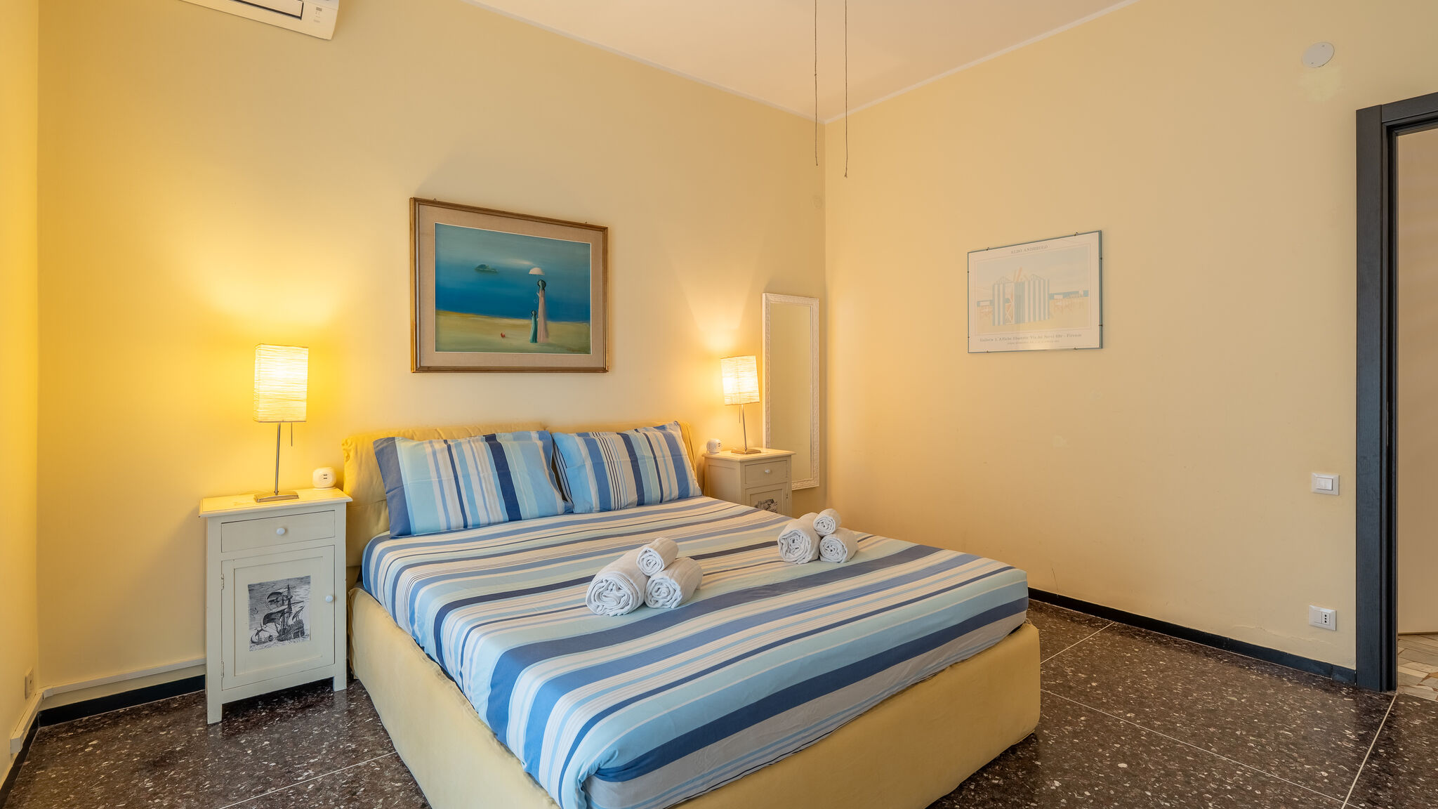 Italianway Spotorno La Stella Marina - 150 metri dal Mare con Box auto