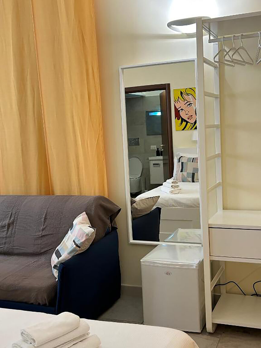 Italianway Roma Independent Rooms by Ghor