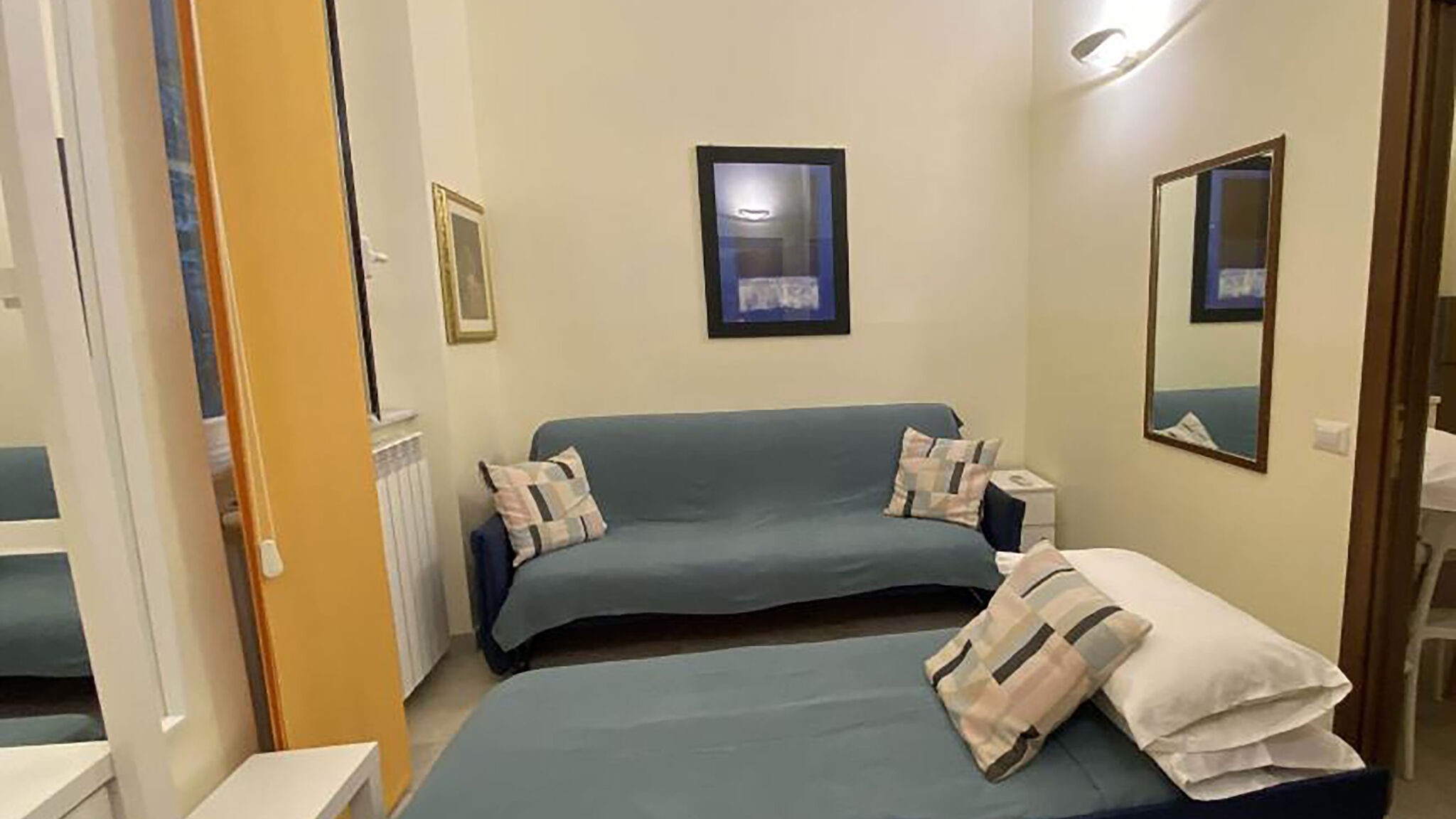 Italianway Roma Independent Rooms by Ghor