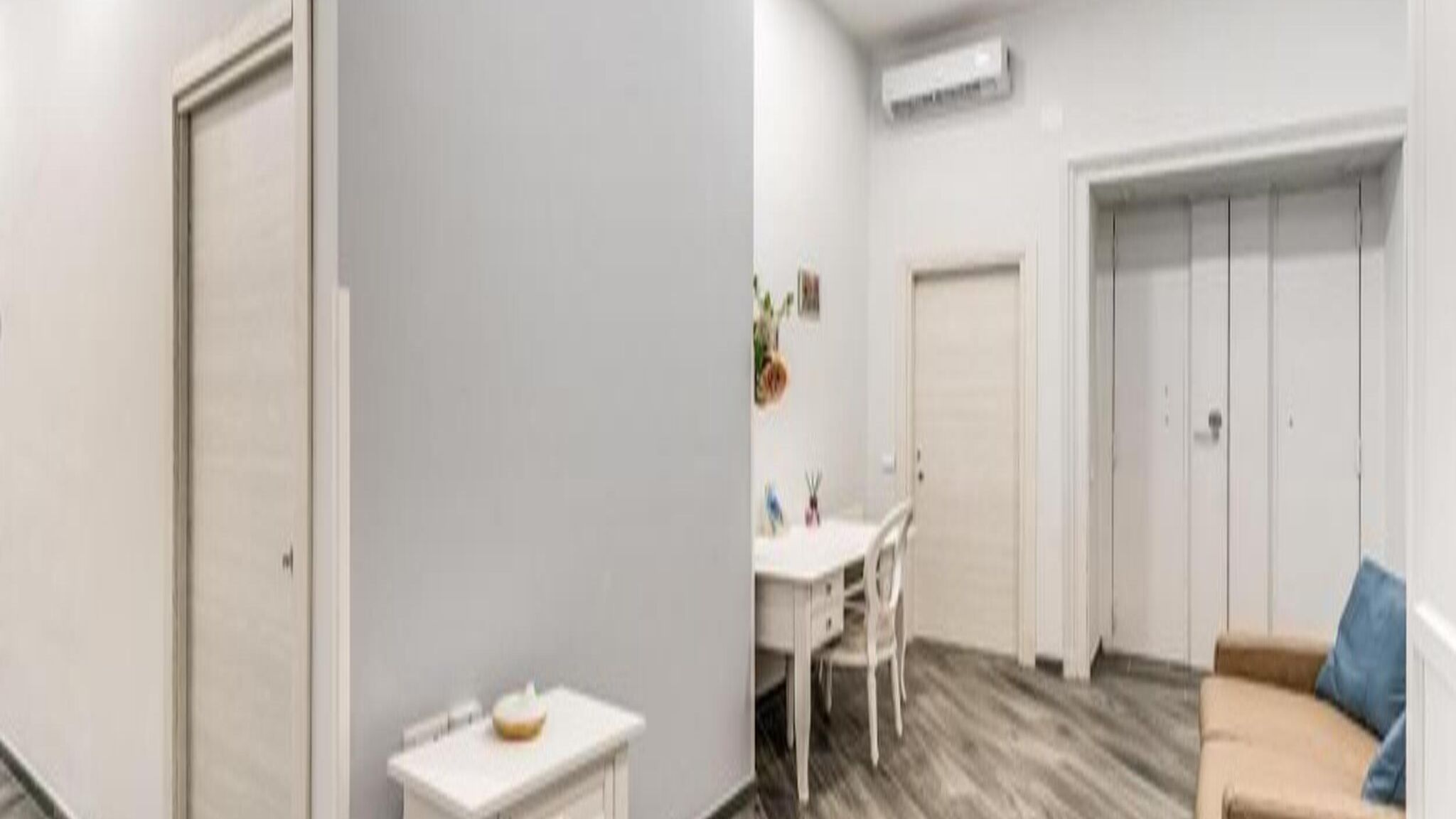 Italianway Napoli Agorà Borsa - Plebiscito