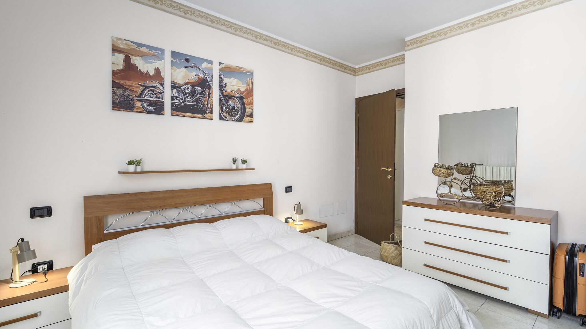 Italianway Modena Ganden's Flat