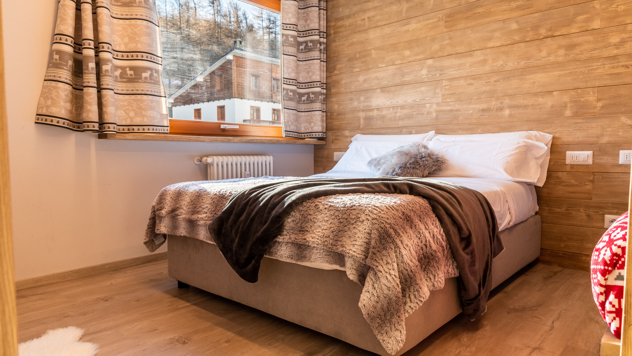 Italianway Valtournenche The Family Crest - Central Cervinia with Balcony 