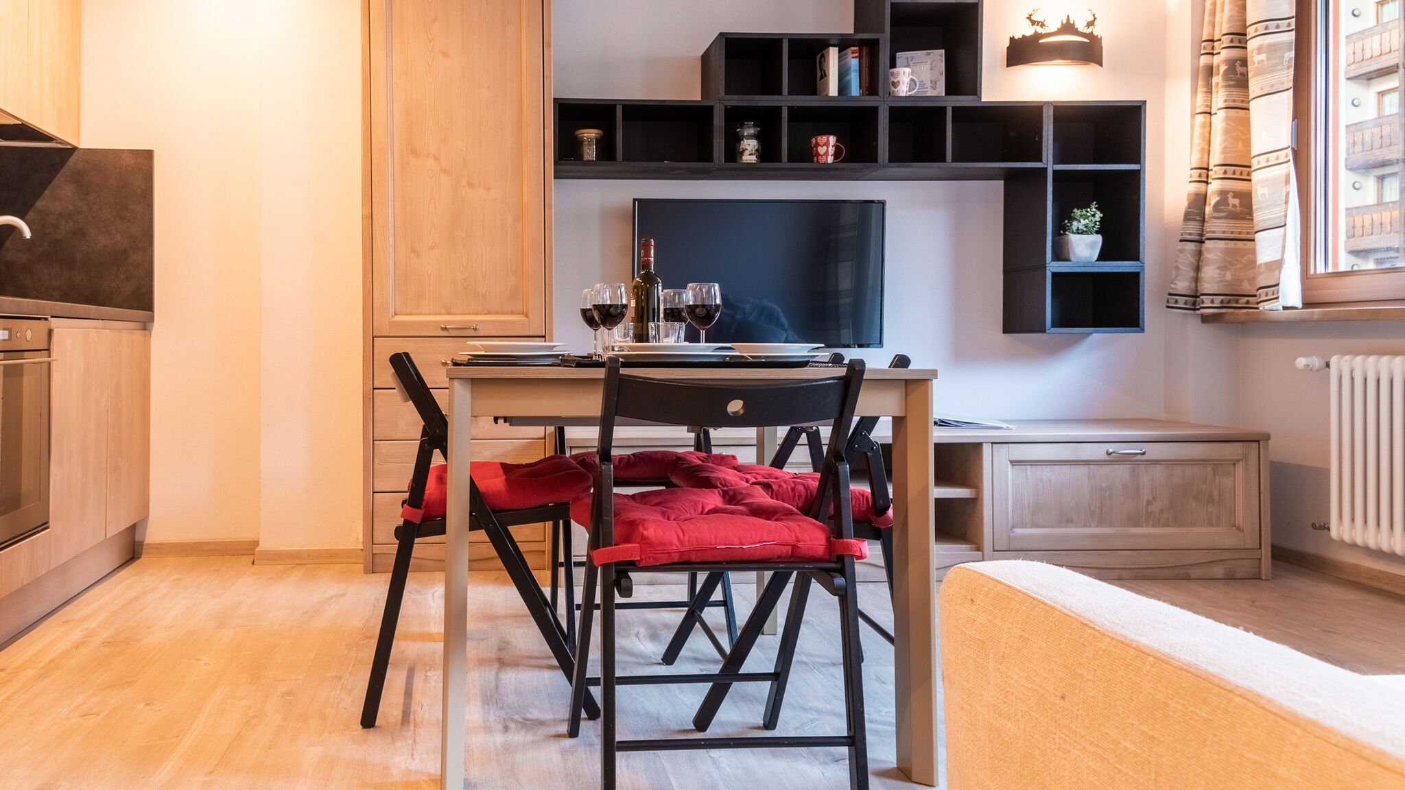 Italianway Valtournenche The Family Crest - Central Cervinia with Balcony 