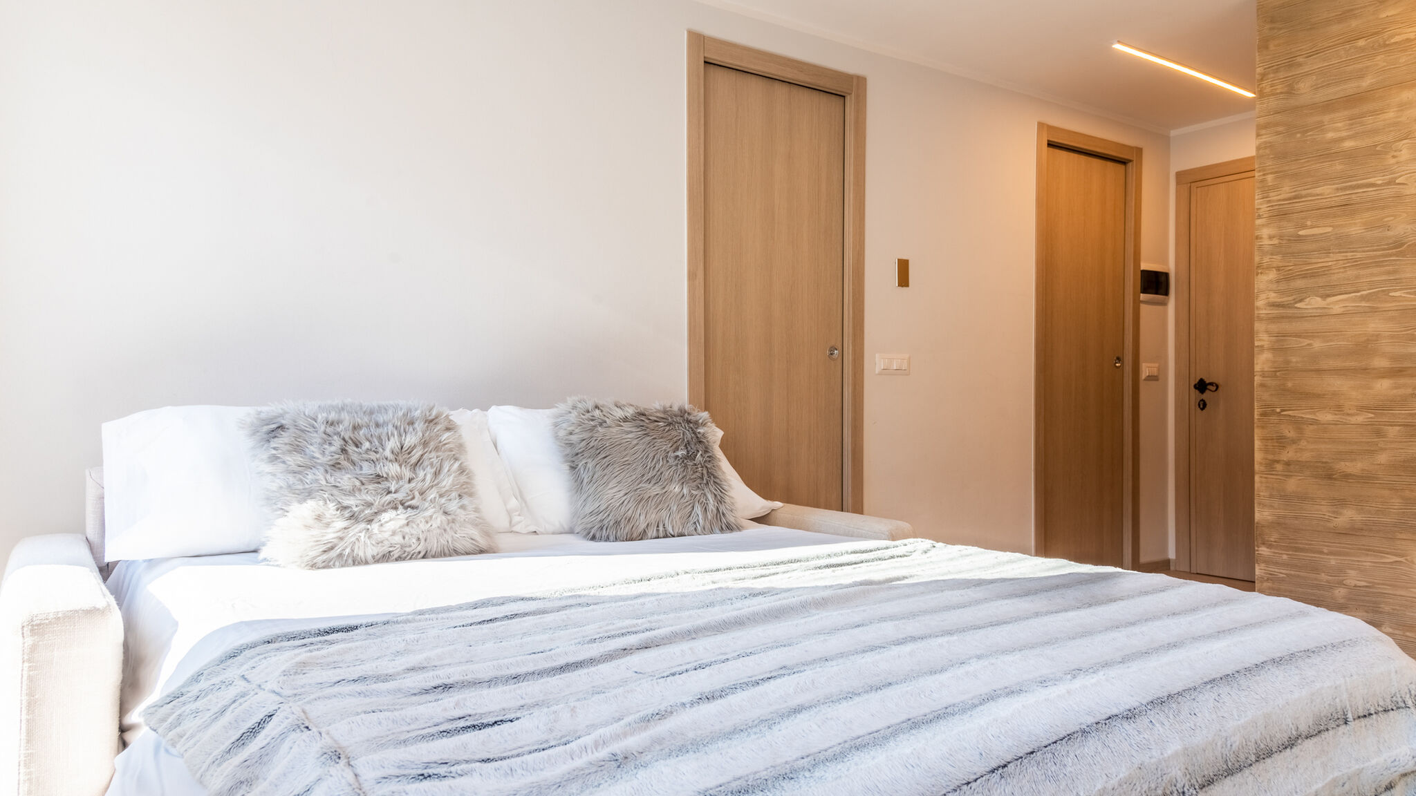 Italianway Valtournenche The Family Crest - Central Cervinia with Balcony 