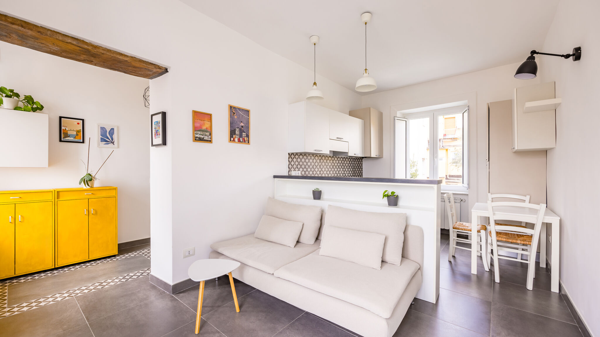 Italianway Napoli Romantic apartment with view 