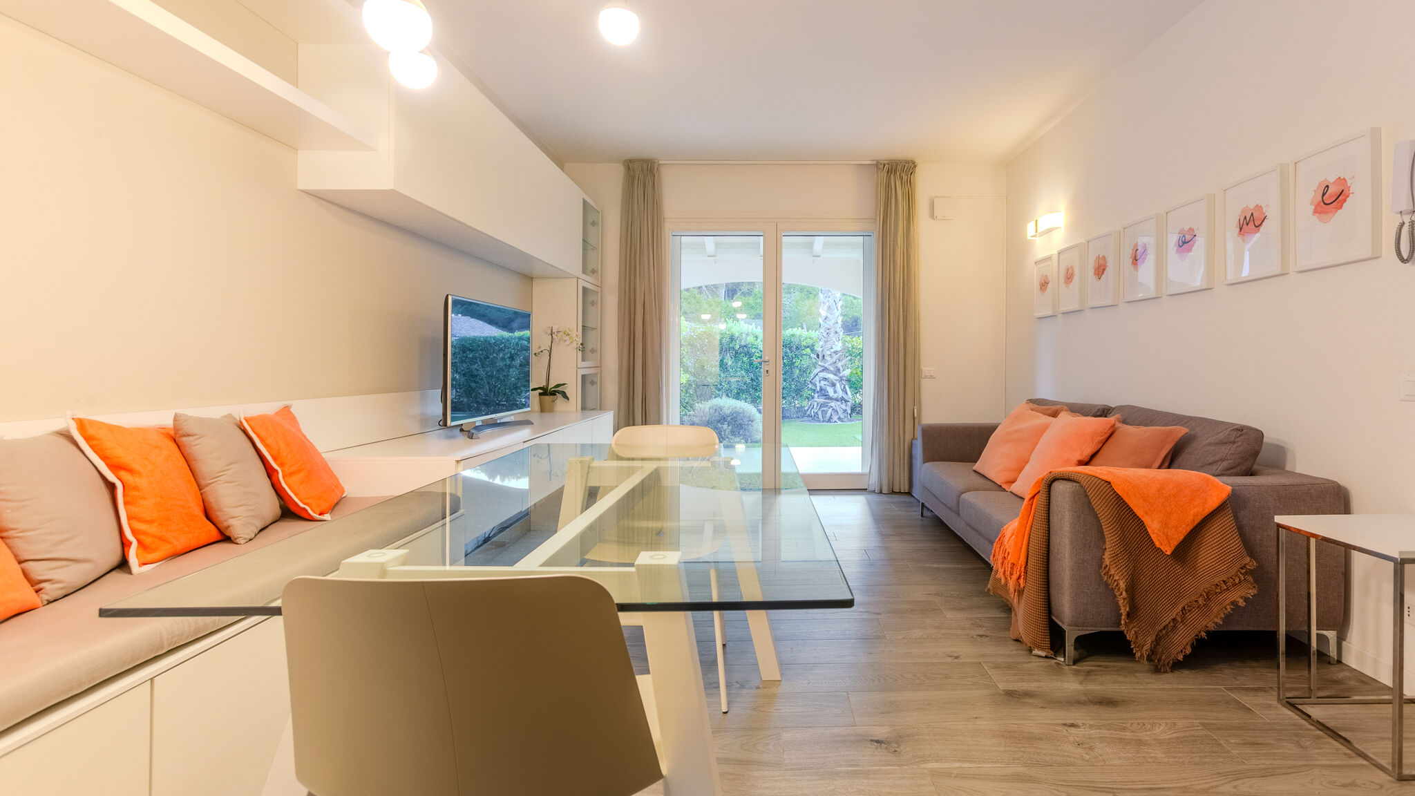 Italianway Sant'Anna Arresi Villa Prestige, Pool & Garden in Luxury Residence