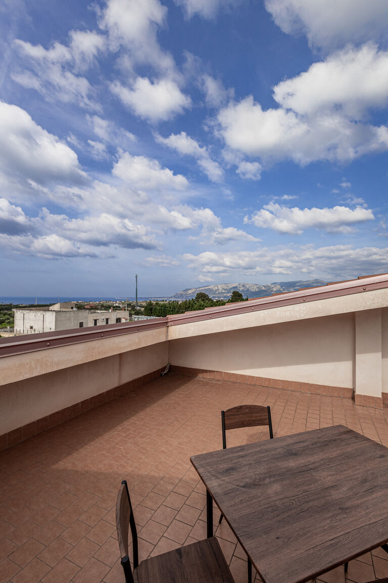 Italianway Partinico Muzzicato Apartaments secondo piano