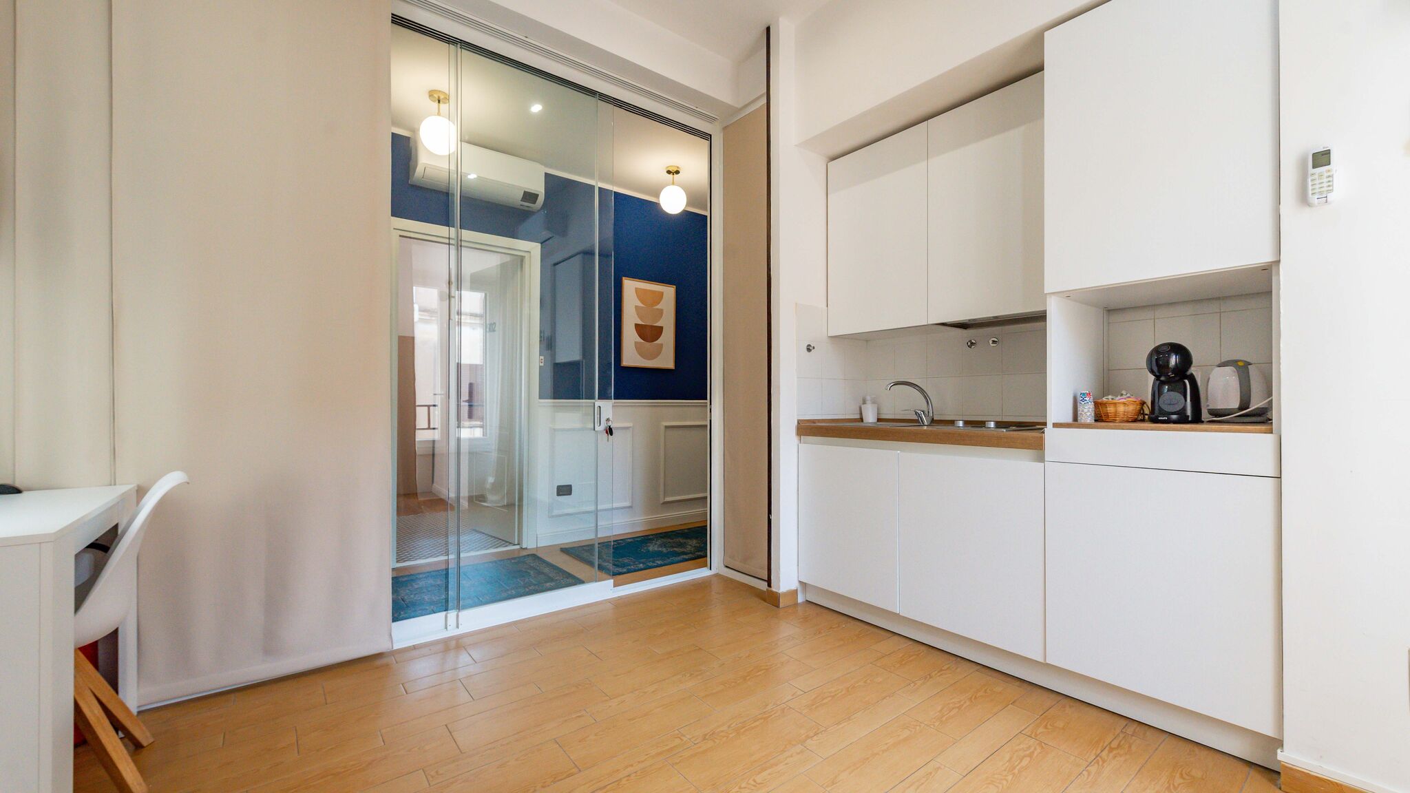 Italianway Roma 28 - Crescenzio 74 - Vetrata