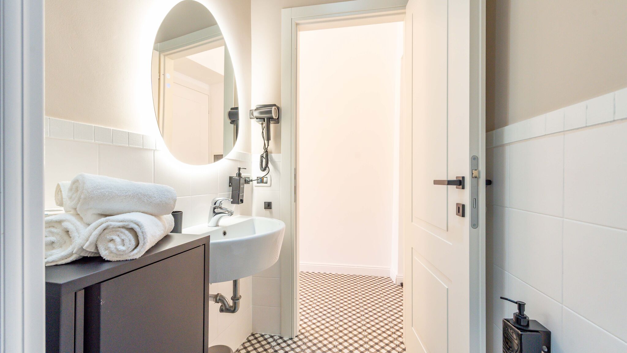 Italianway Roma 30 - Crescenzio 74 - room 502