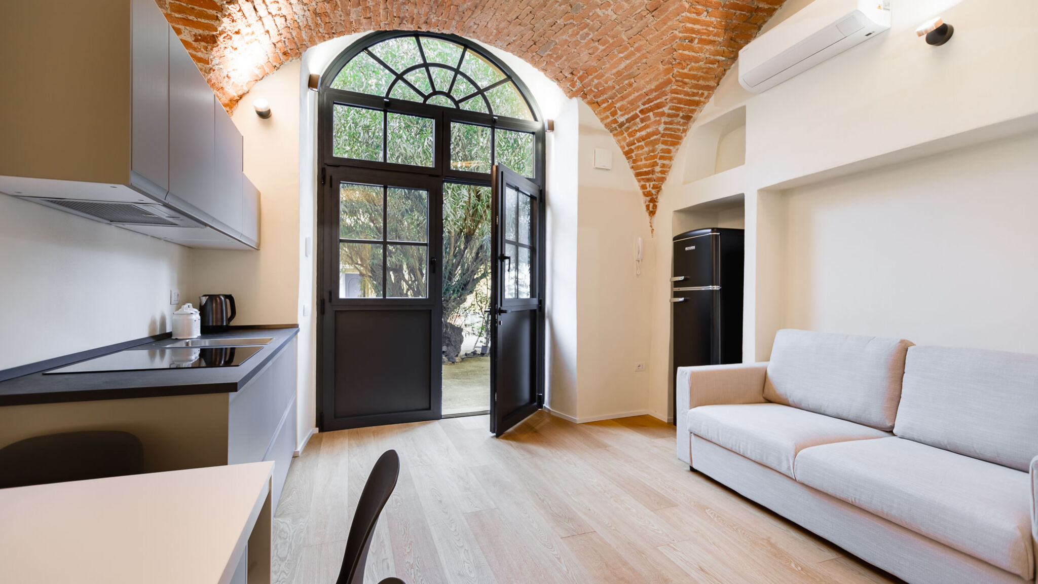 Italianway Milano Castello Secret Suite - La Vista Apartments