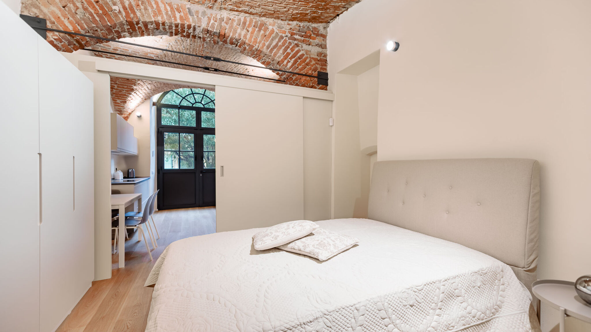 Italianway Milano Castello Secret Suite - La Vista Apartments