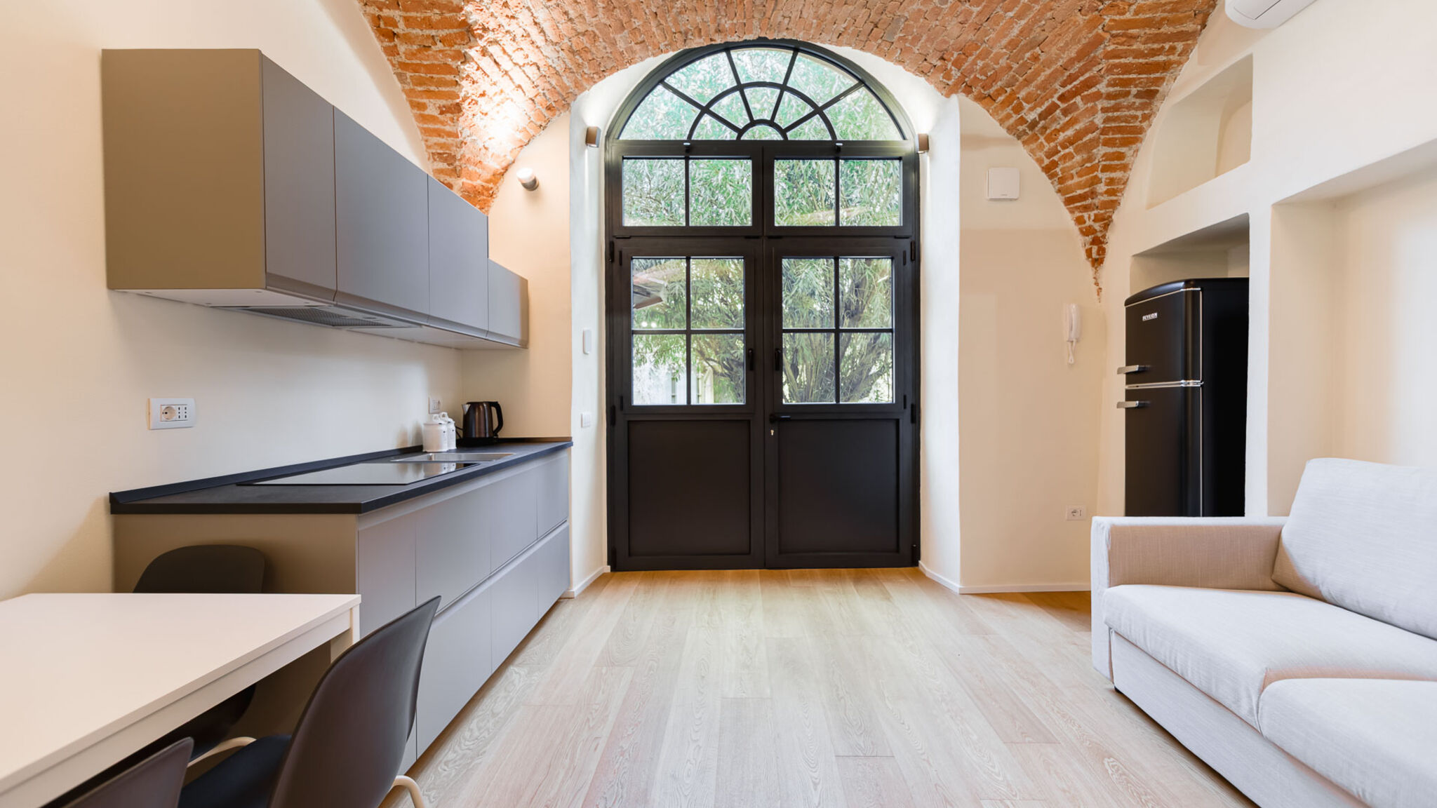 Italianway Milano Castello Secret Suite - La Vista Apartments