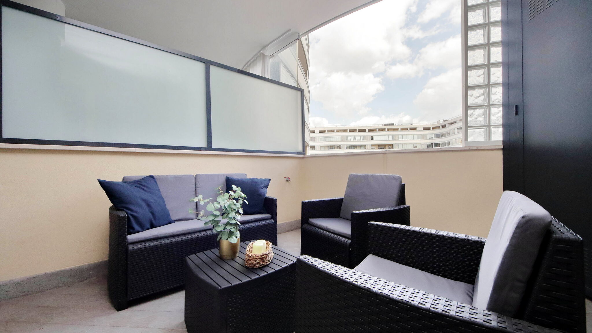 Italianway Roma Julie's Flat by Domus&Dimore