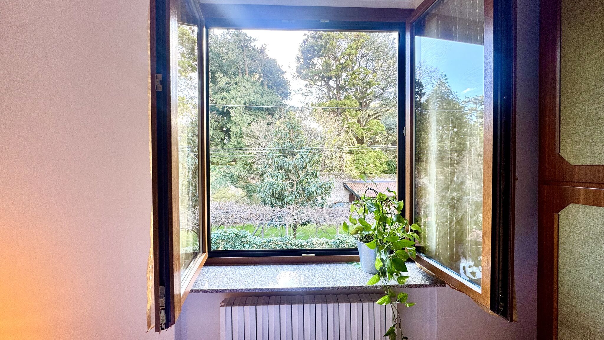 Italianway Dervio Villa Elvira appartamento fronte lago di Como A/C