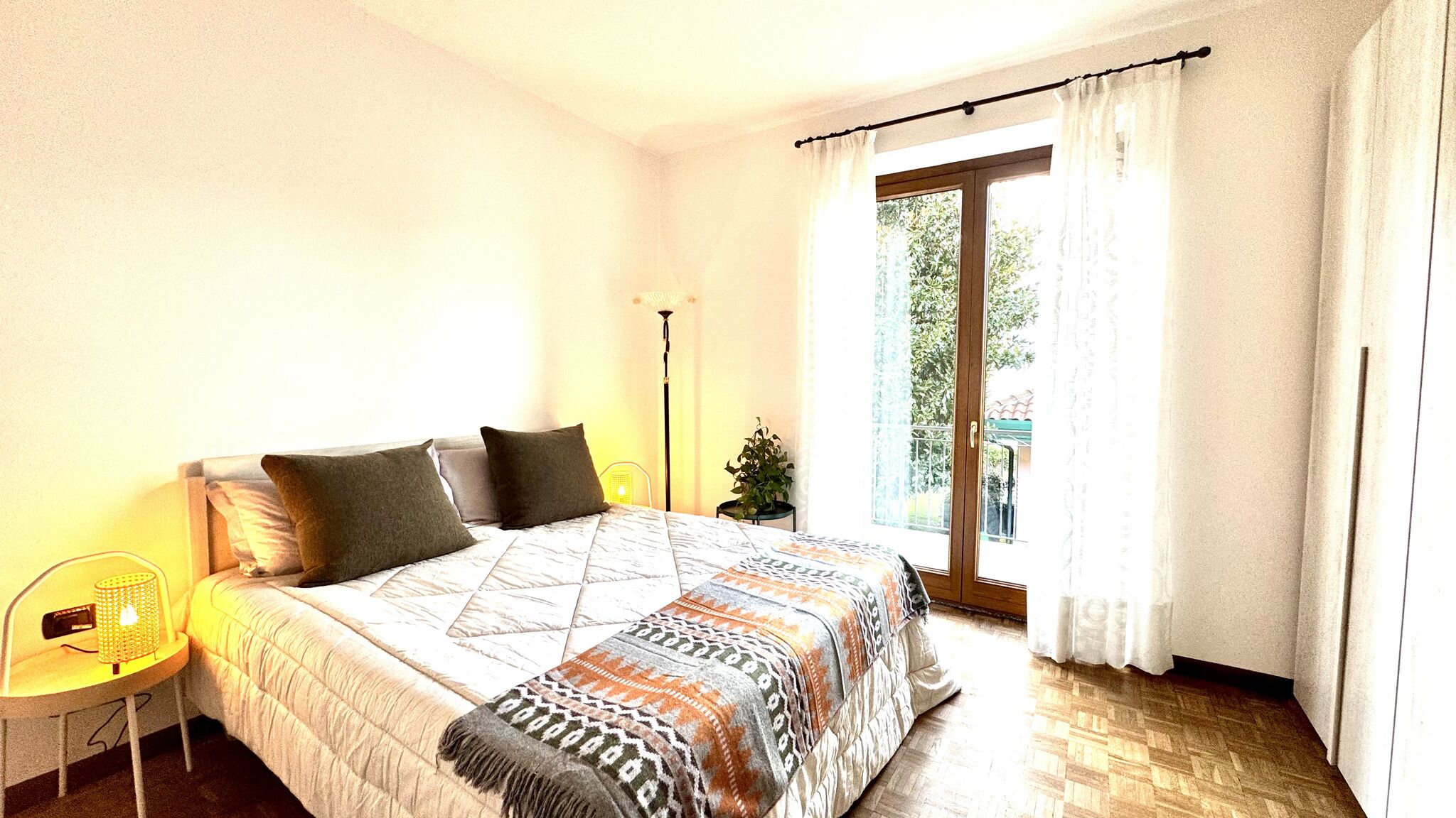 Italianway Dervio Villa Elvira appartamento fronte lago di Como A/C