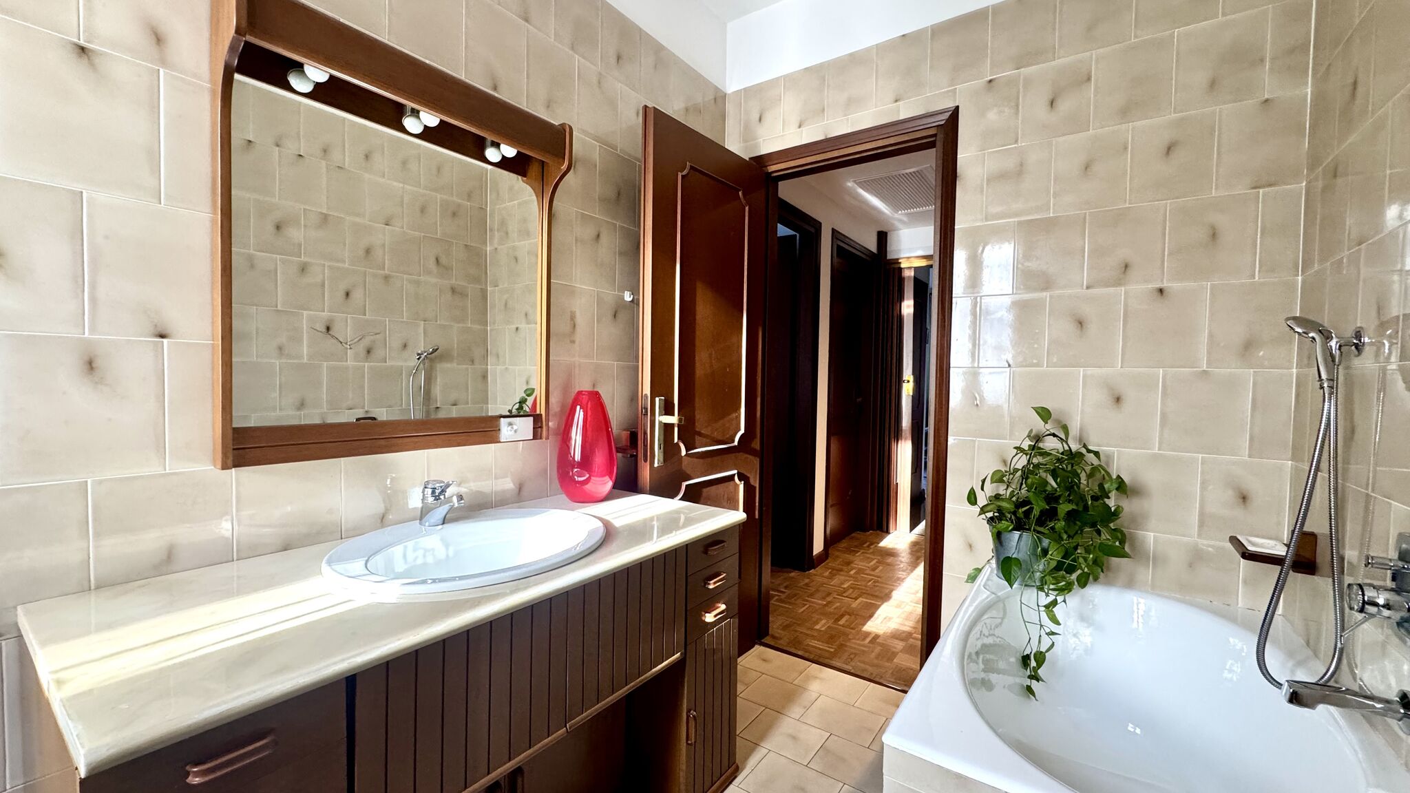 Italianway Dervio Villa Elvira appartamento fronte lago di Como A/C