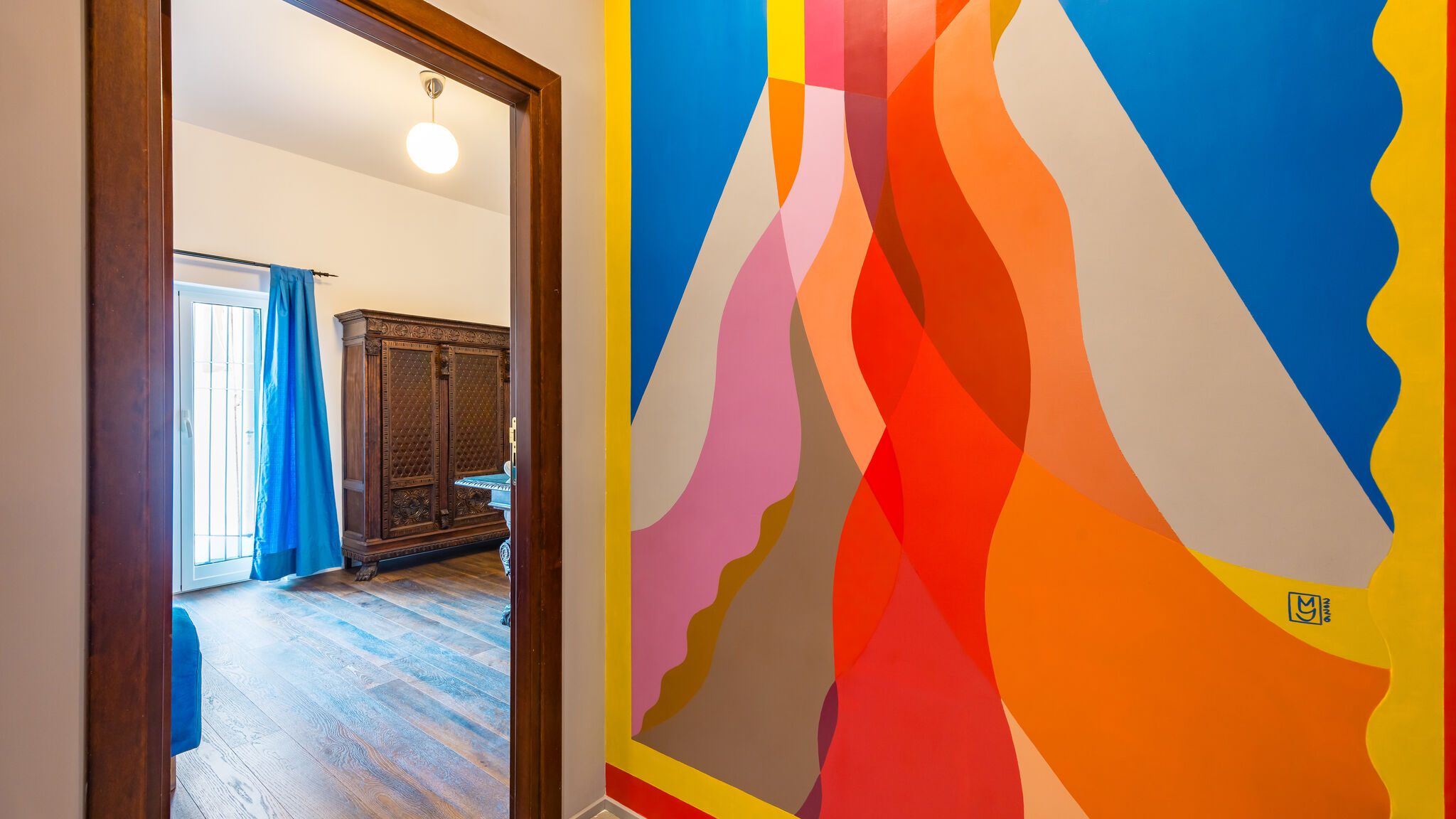 Italianway Napoli Wide and Arty at Spanish Quarter