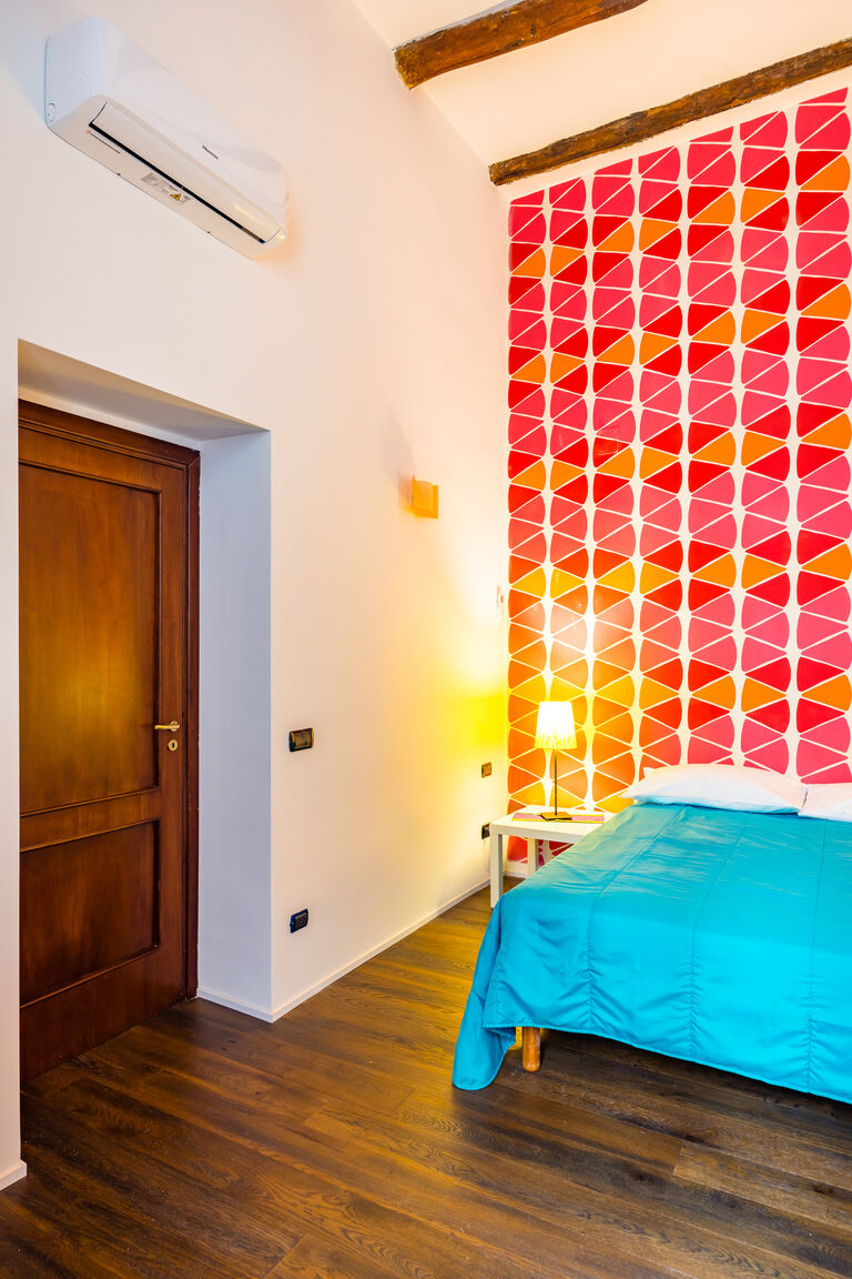 Italianway Napoli Wide and Arty at Spanish Quarter