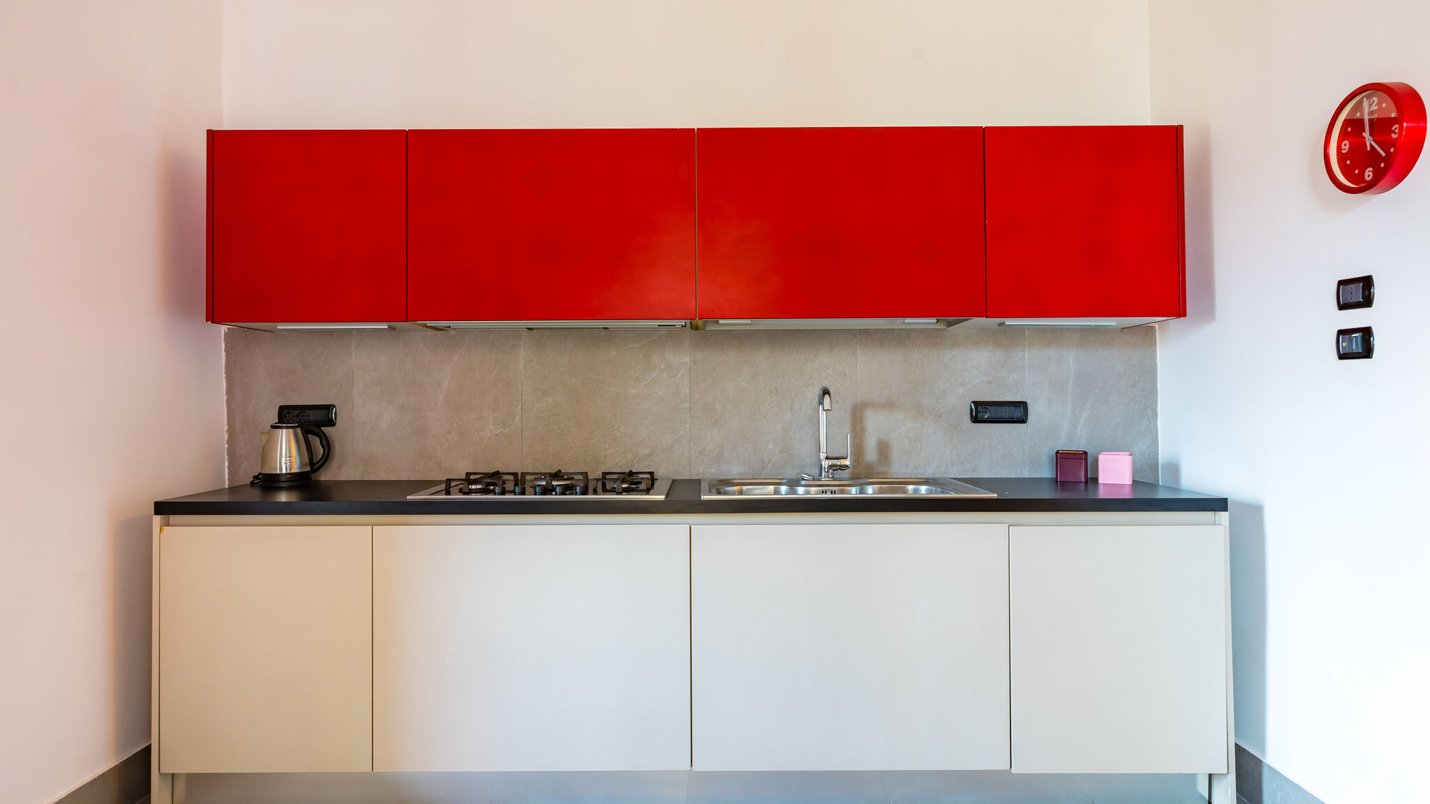 Italianway Napoli Wide and Arty at Spanish Quarter