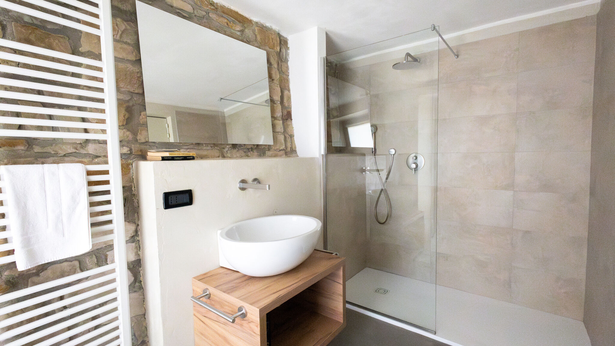 Italianway Cessole Vineyard Fit - Spa Retreat. Jacuzzi Sauna Langhe