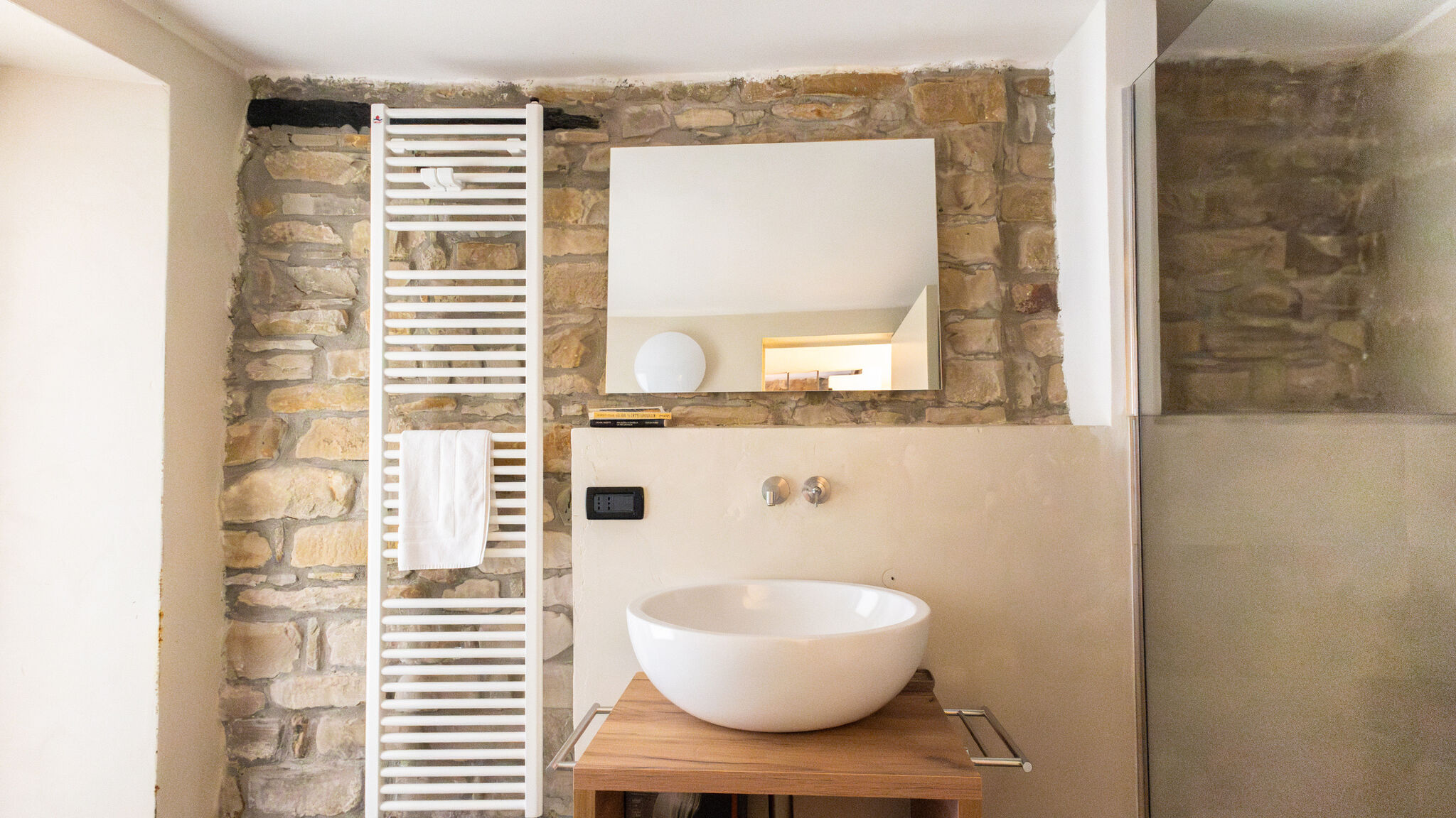 Italianway Cessole Vineyard Fit - Spa Retreat. Jacuzzi Sauna Langhe