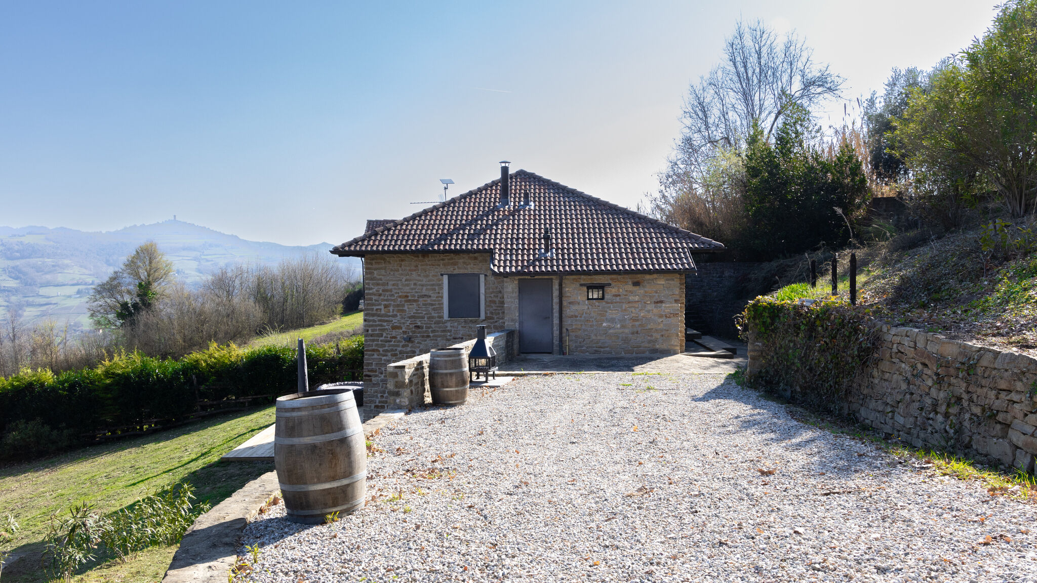 Italianway Cessole Vineyard Fit - Spa Retreat. Jacuzzi Sauna Langhe