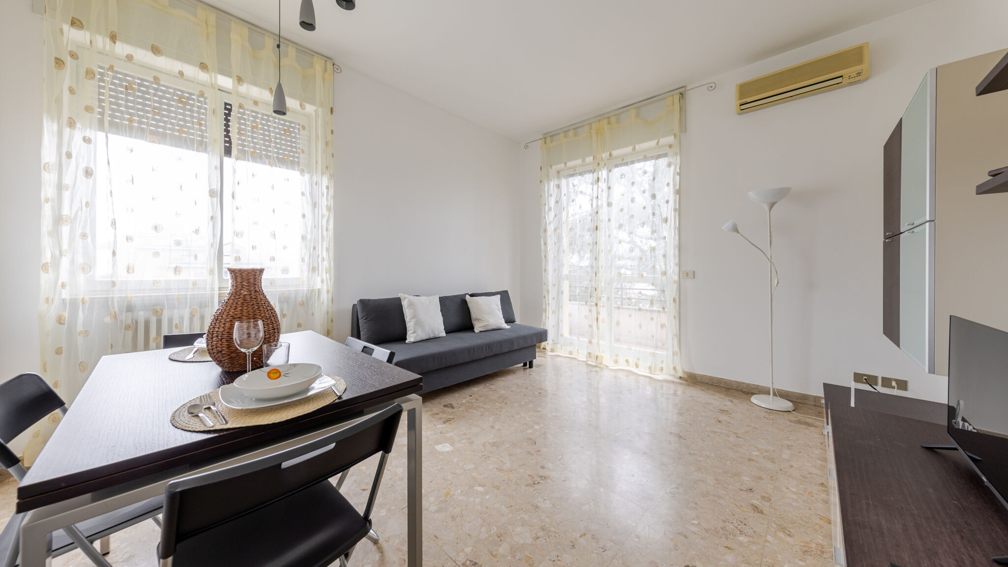 Magic Rent Milano Magic Rent - Via Nota 20