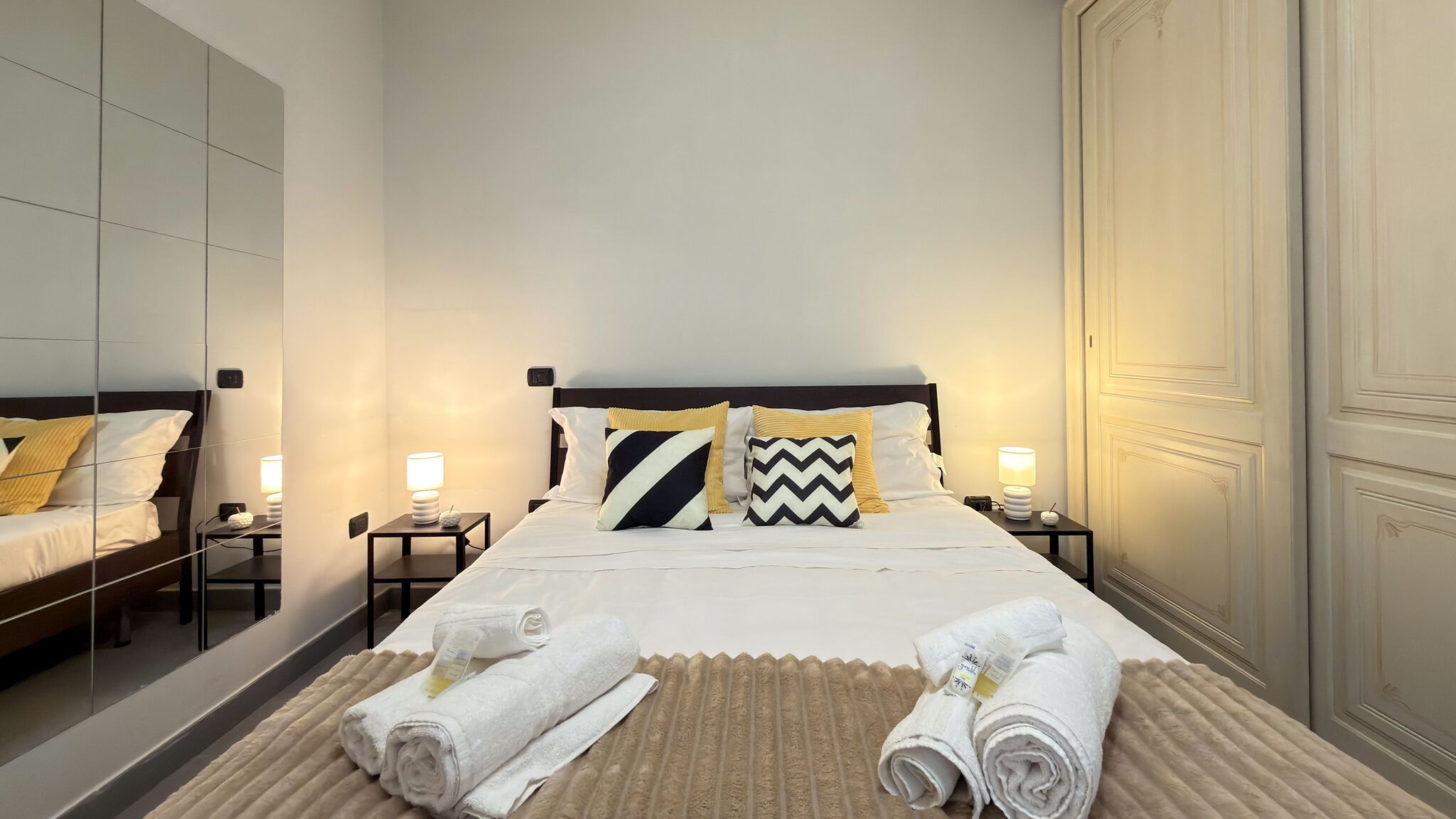 Italianway Napoli Riviera di Chiaia 207 - 1° Piano