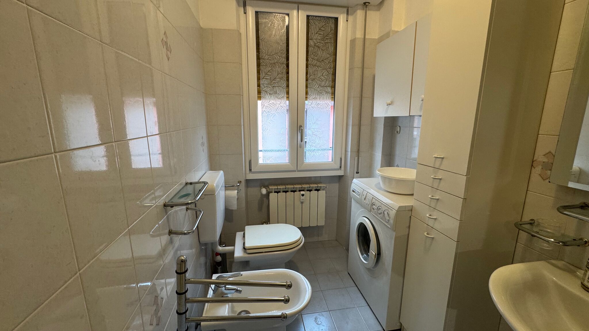 Italianway Monterosso al Mare Calaqui in the centre near the beach