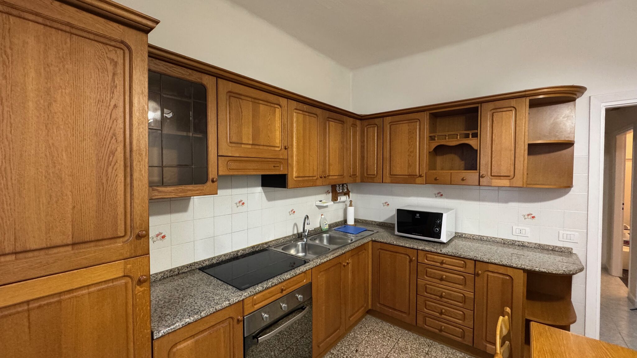 Italianway Monterosso al Mare Calaqui in the centre near the beach