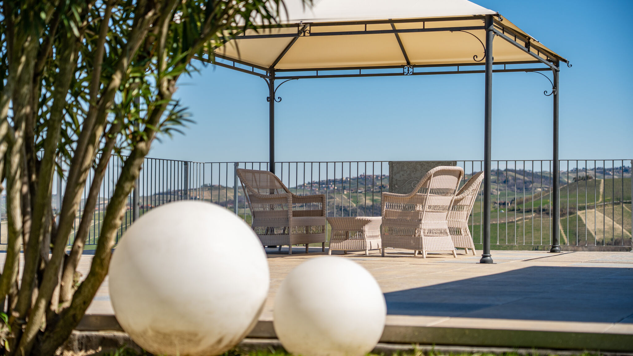 Italianway Monforte d'Alba A Casa di Beppe a Monforte d'Alba 