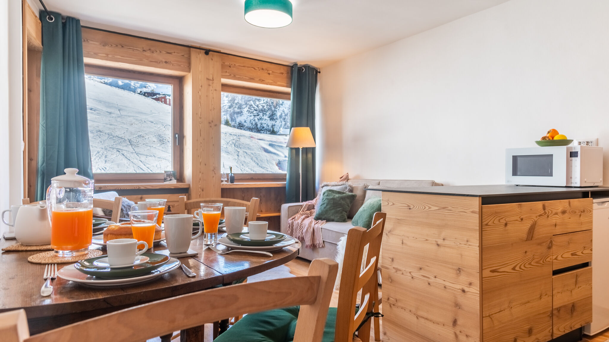 Italianway Valtournenche TrackSide House | Panoramic Ski-In Ski-Out